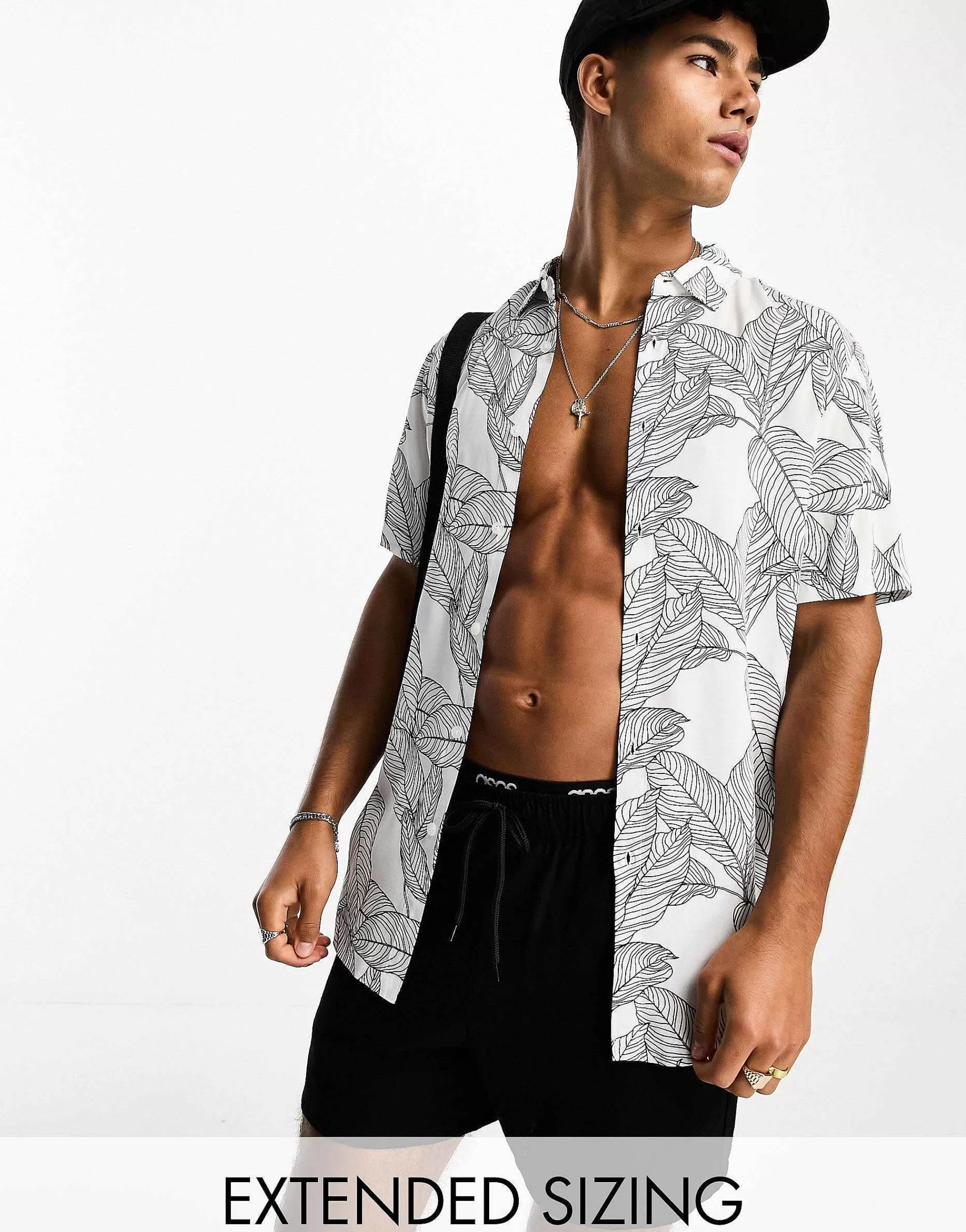 Men DESIGN Shirt In Leaf Scribble Print