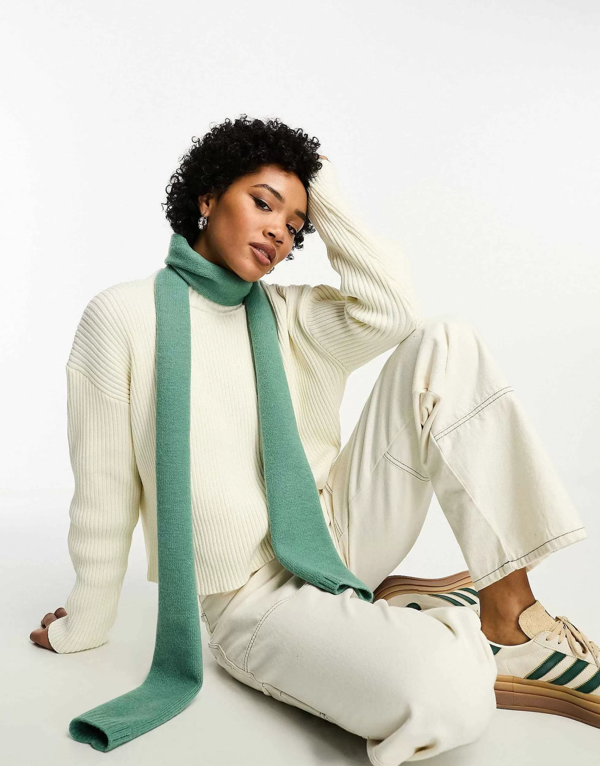 Women DESIGN Skinny Knit Scarf In Dark