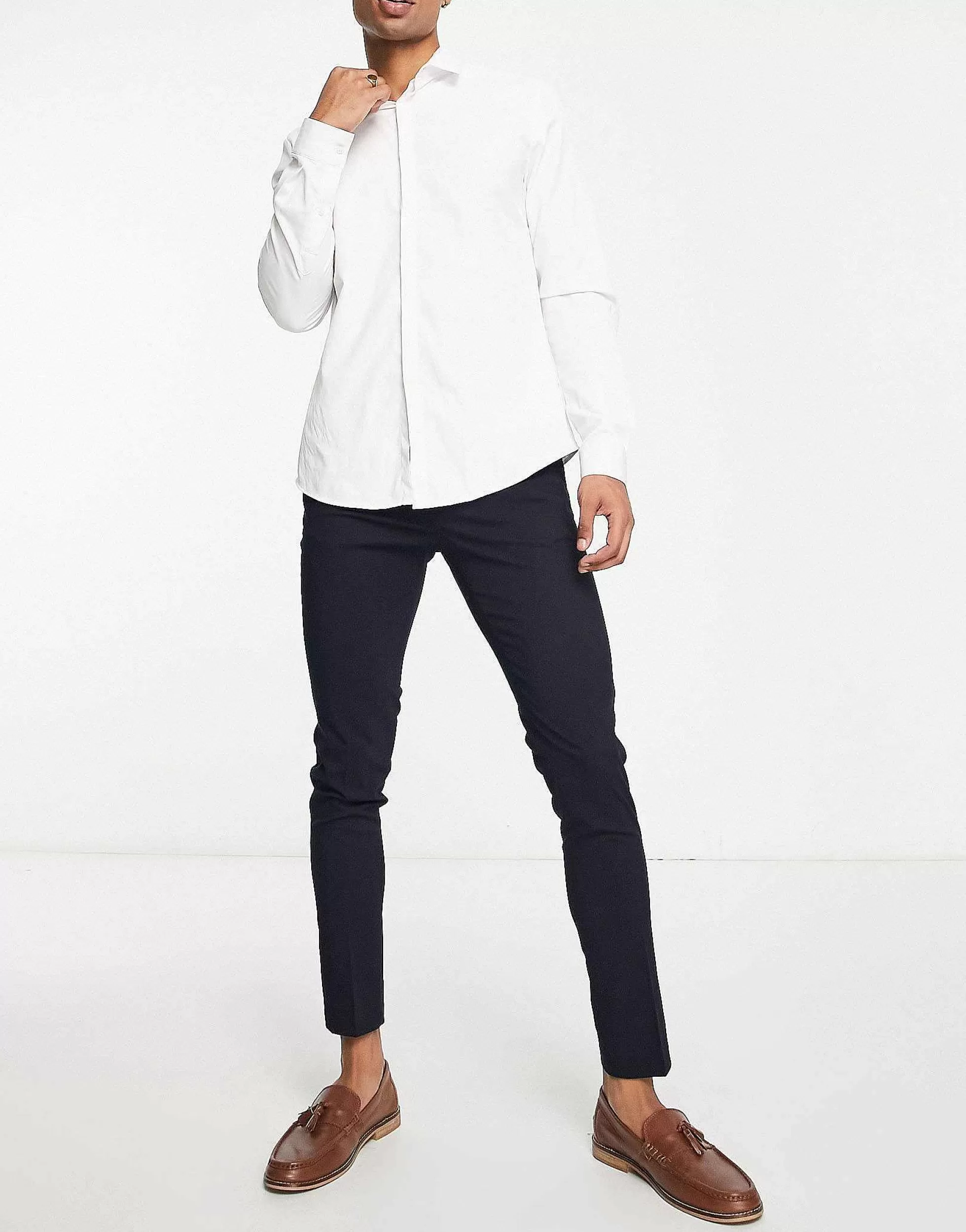 Men DESIGN Skinny Smart Trousers In