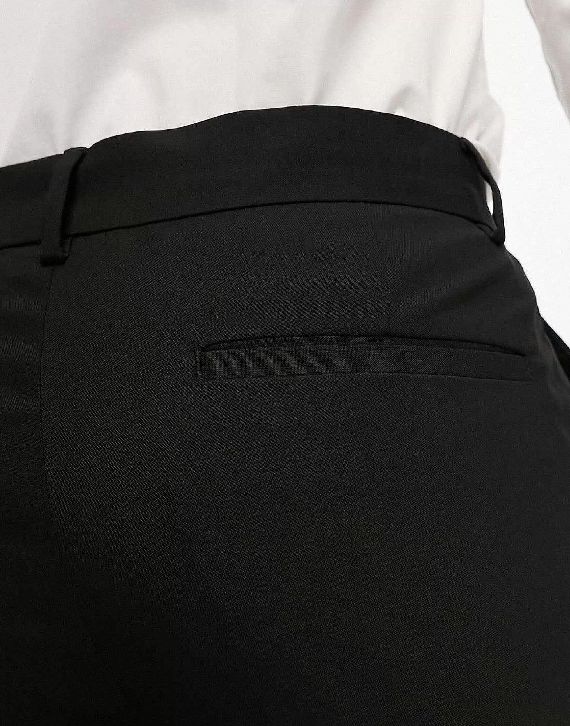 Men DESIGN Skinny Smart Trousers In