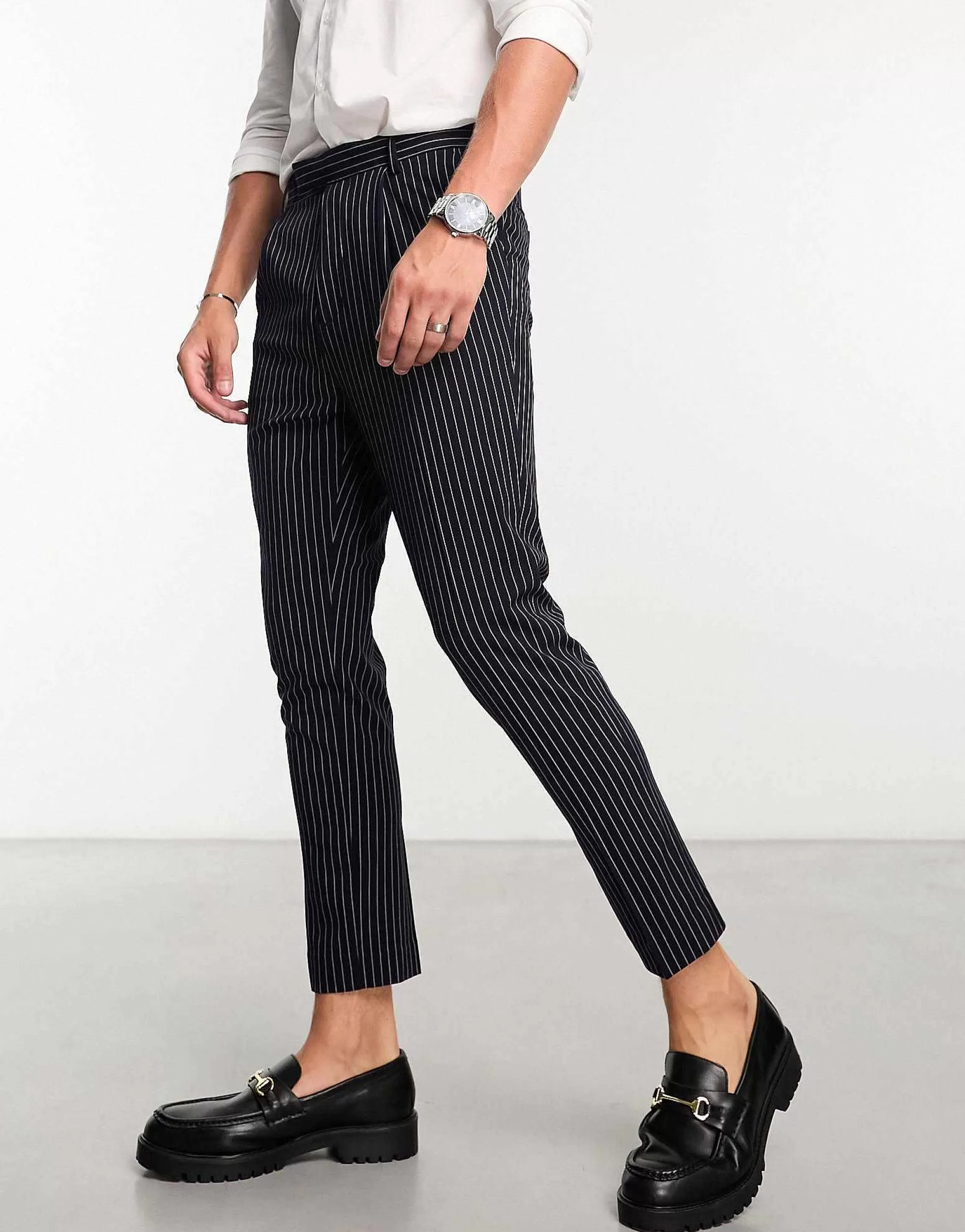 Men DESIGN Skinny Smart Trousers In Pin Stripe