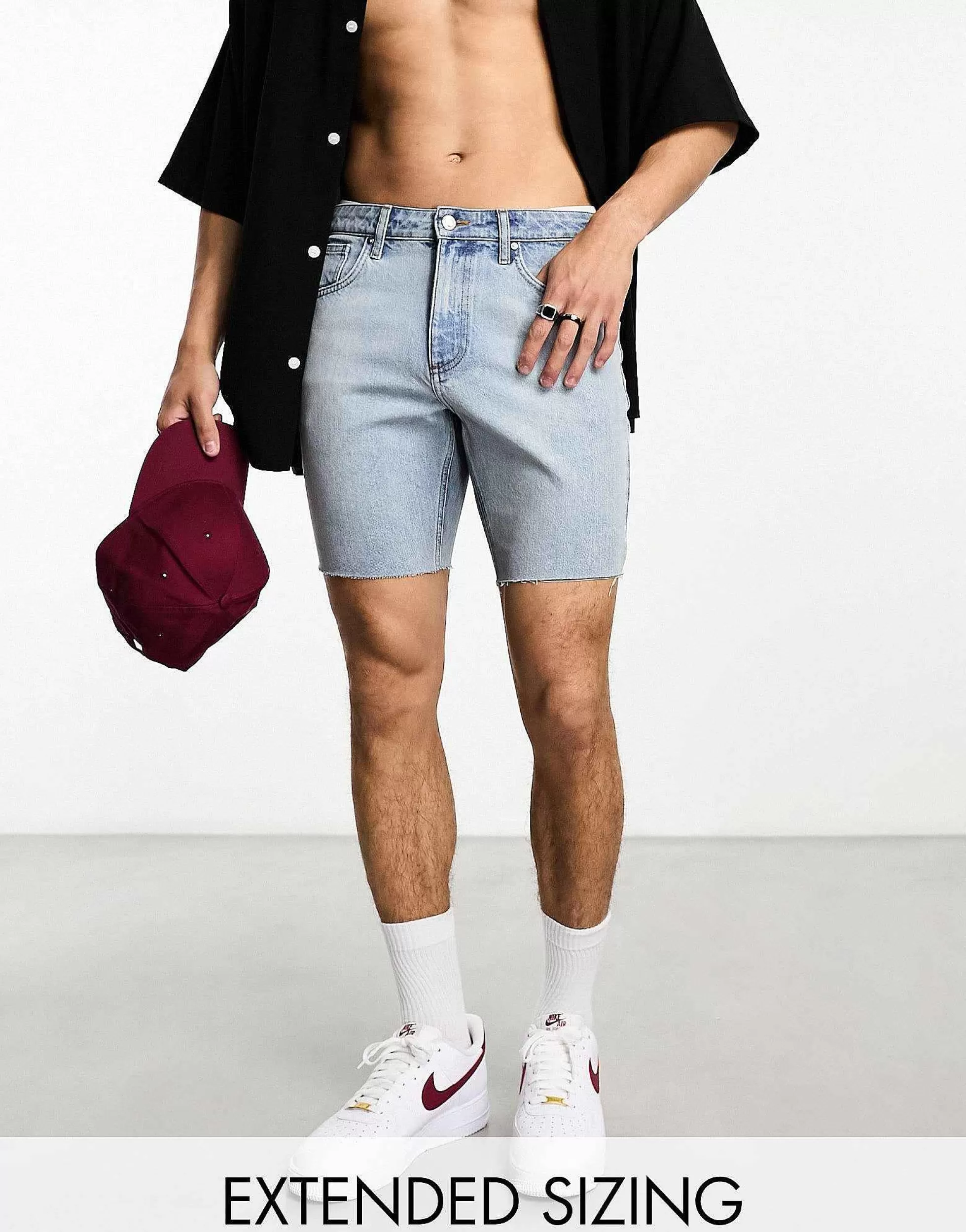 Men DESIGN Slim Denim Shorts In Wash With Raw Hem