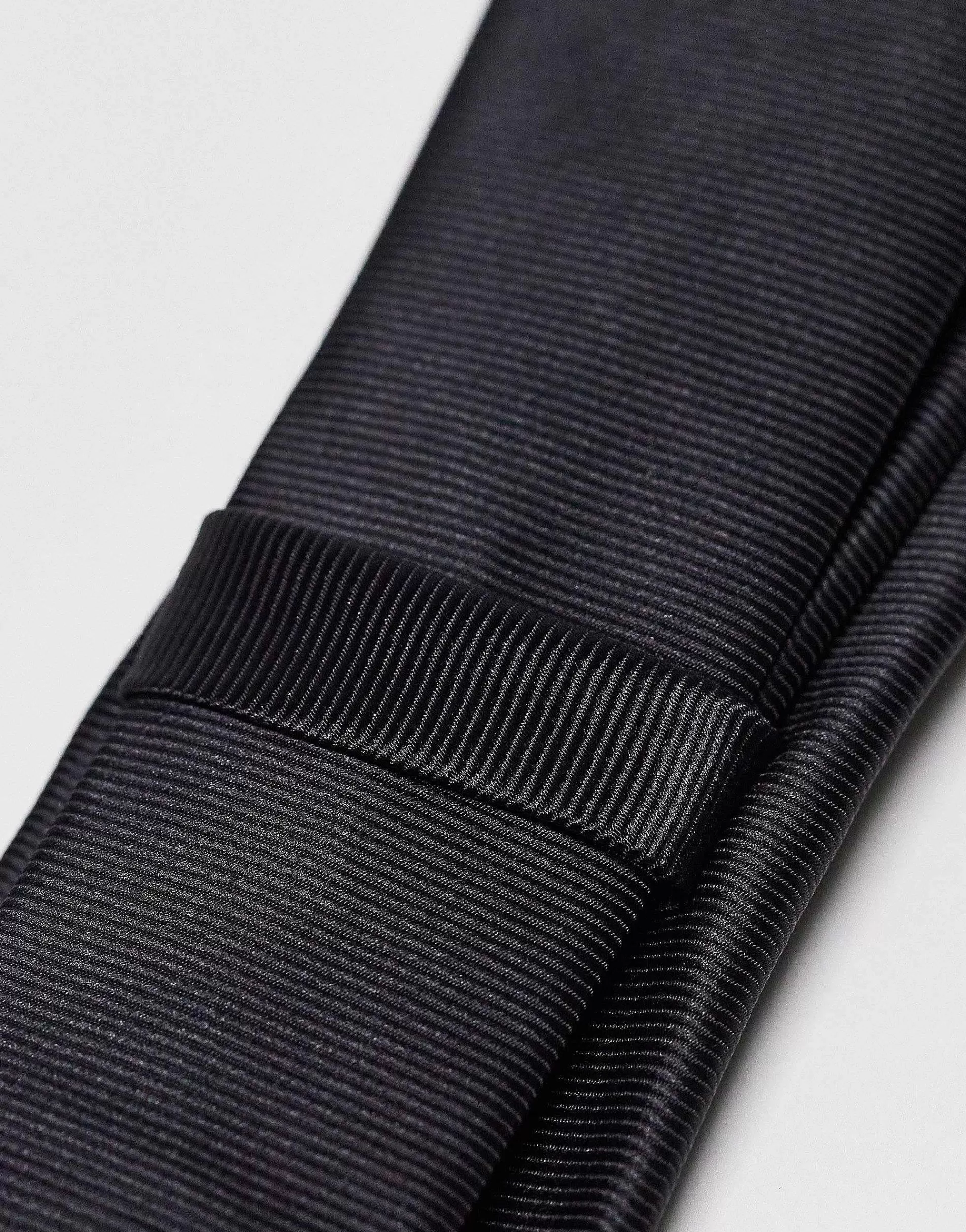 Men DESIGN Slim Tie In