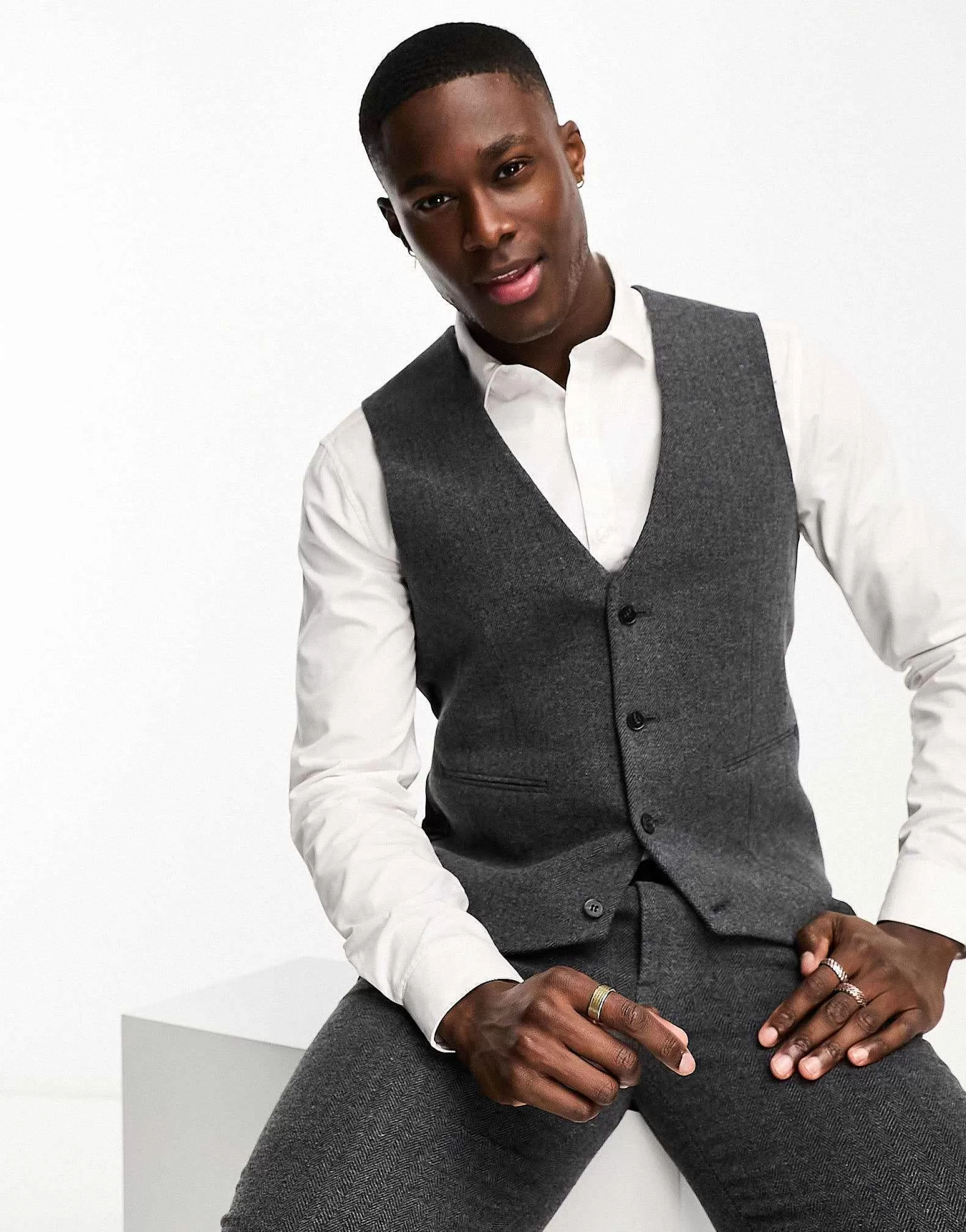 Men DESIGN Slim Wool Mix Suit In Herringbone In Charcoal