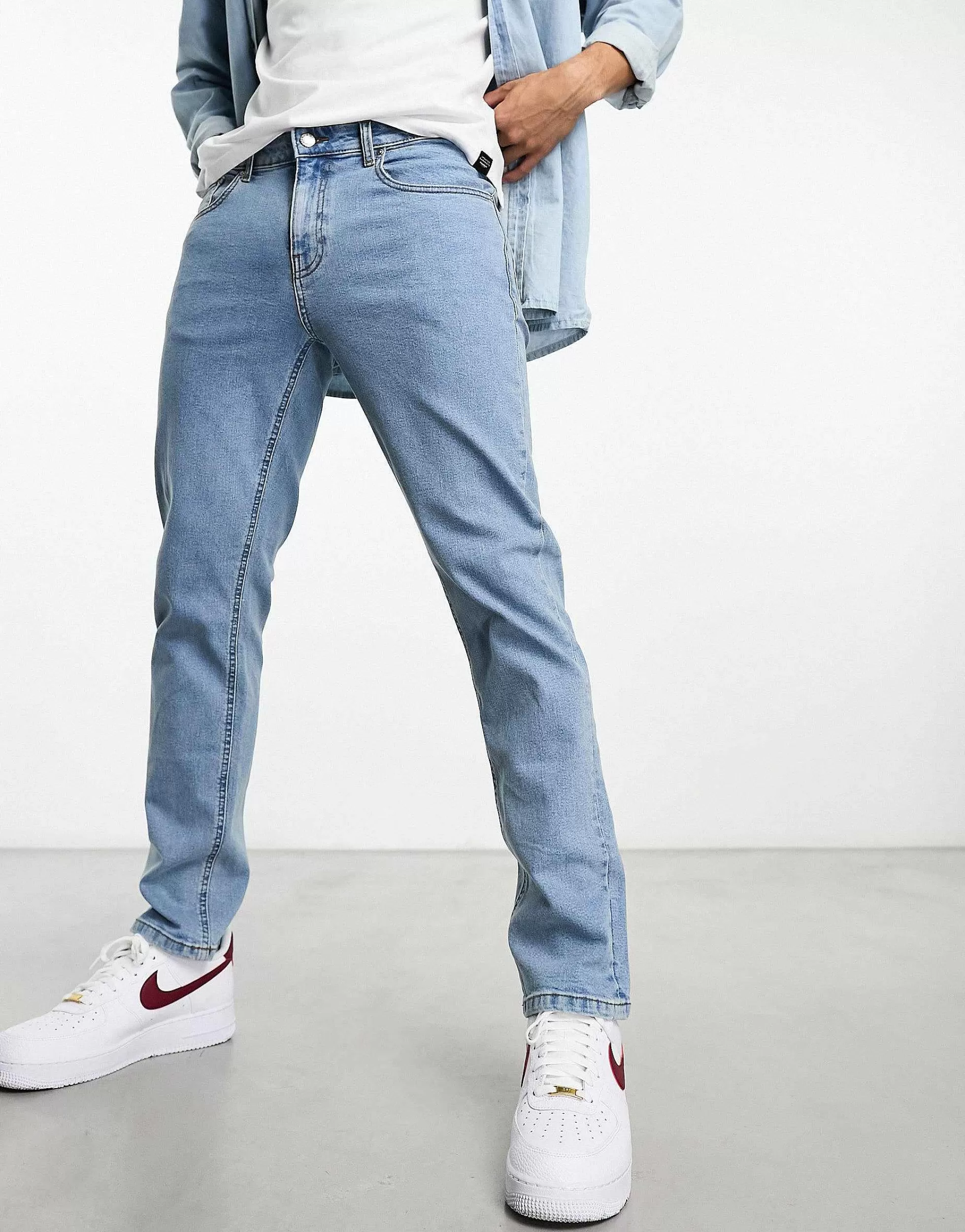 Men DESIGN Stretch Slim Jeans In Light Wash