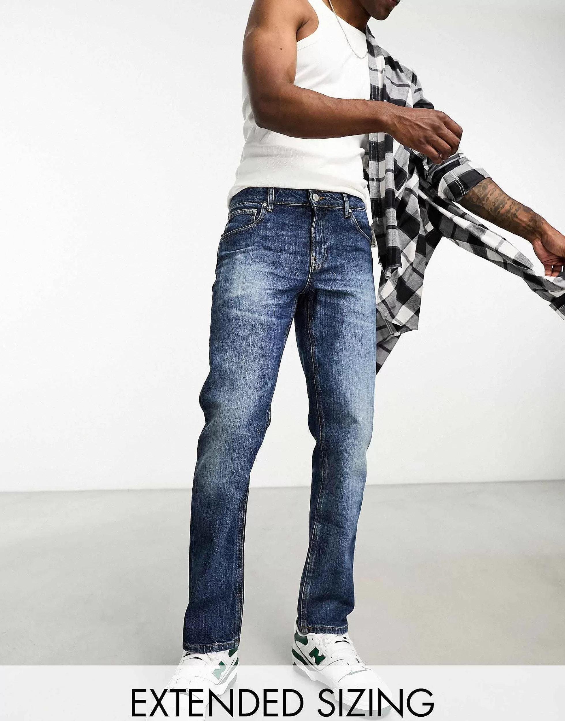 Men DESIGN Stretch Slim Jeans In Vintage Dark Wash