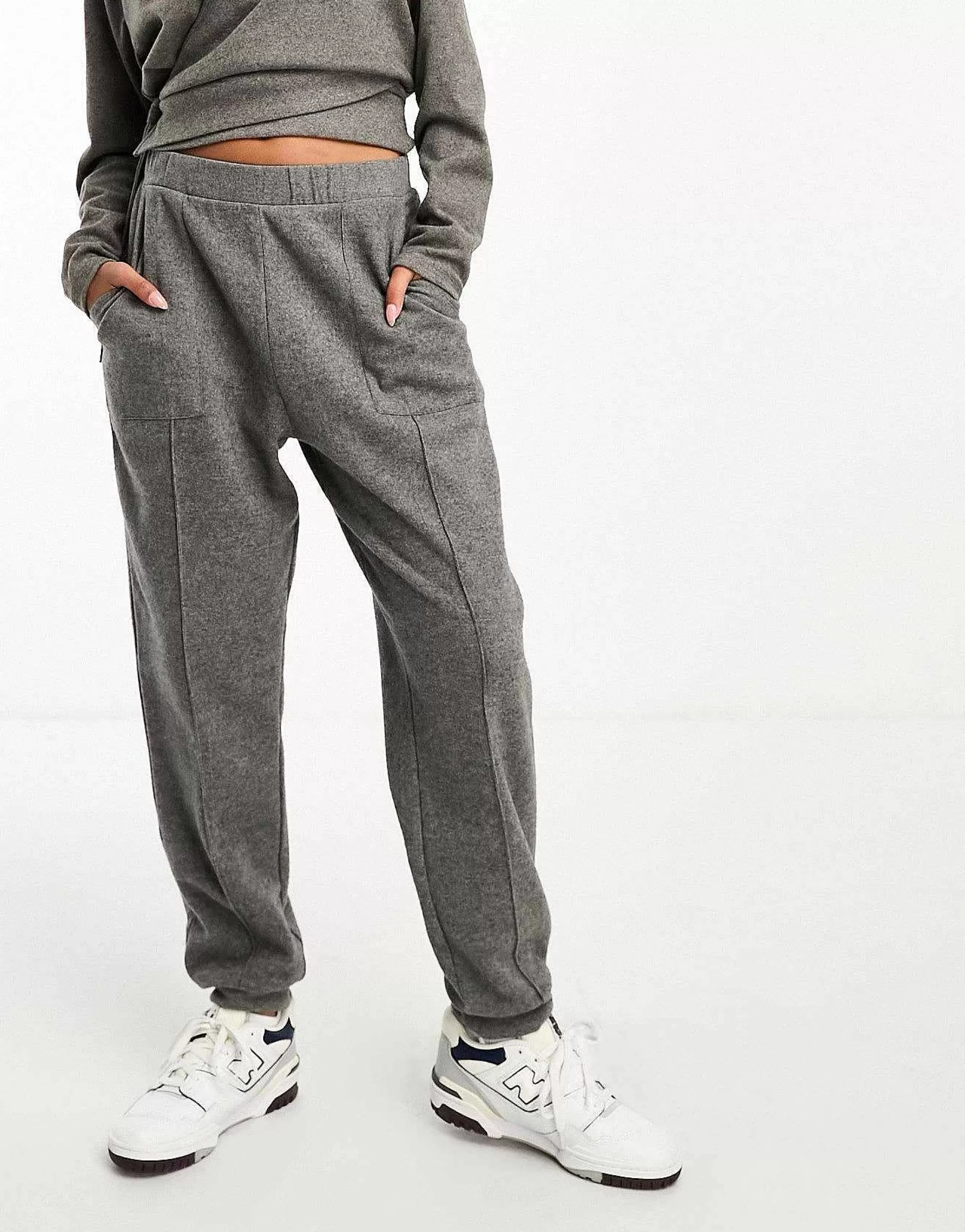 Women DESIGN Super Soft Co-Ord Seamed Jogger In