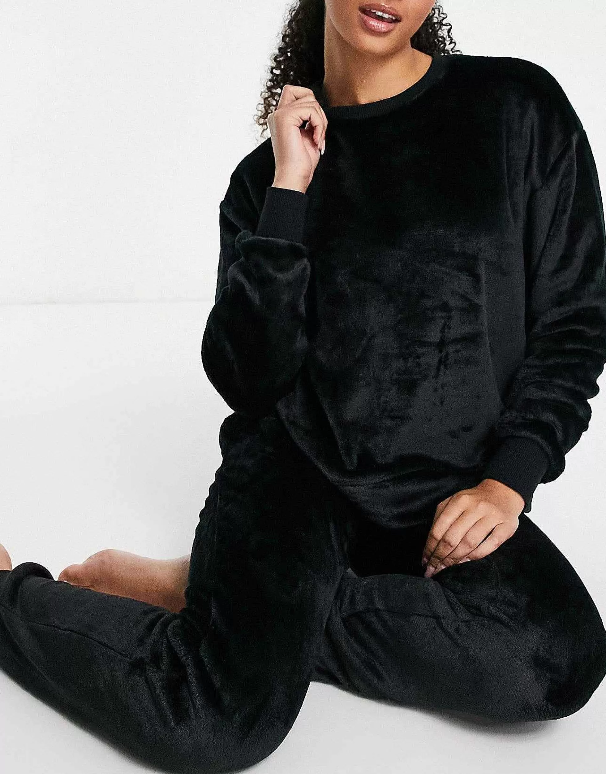 Women Tall Design Lounge Super Soft Fleece Sweat & Jogger Set In
