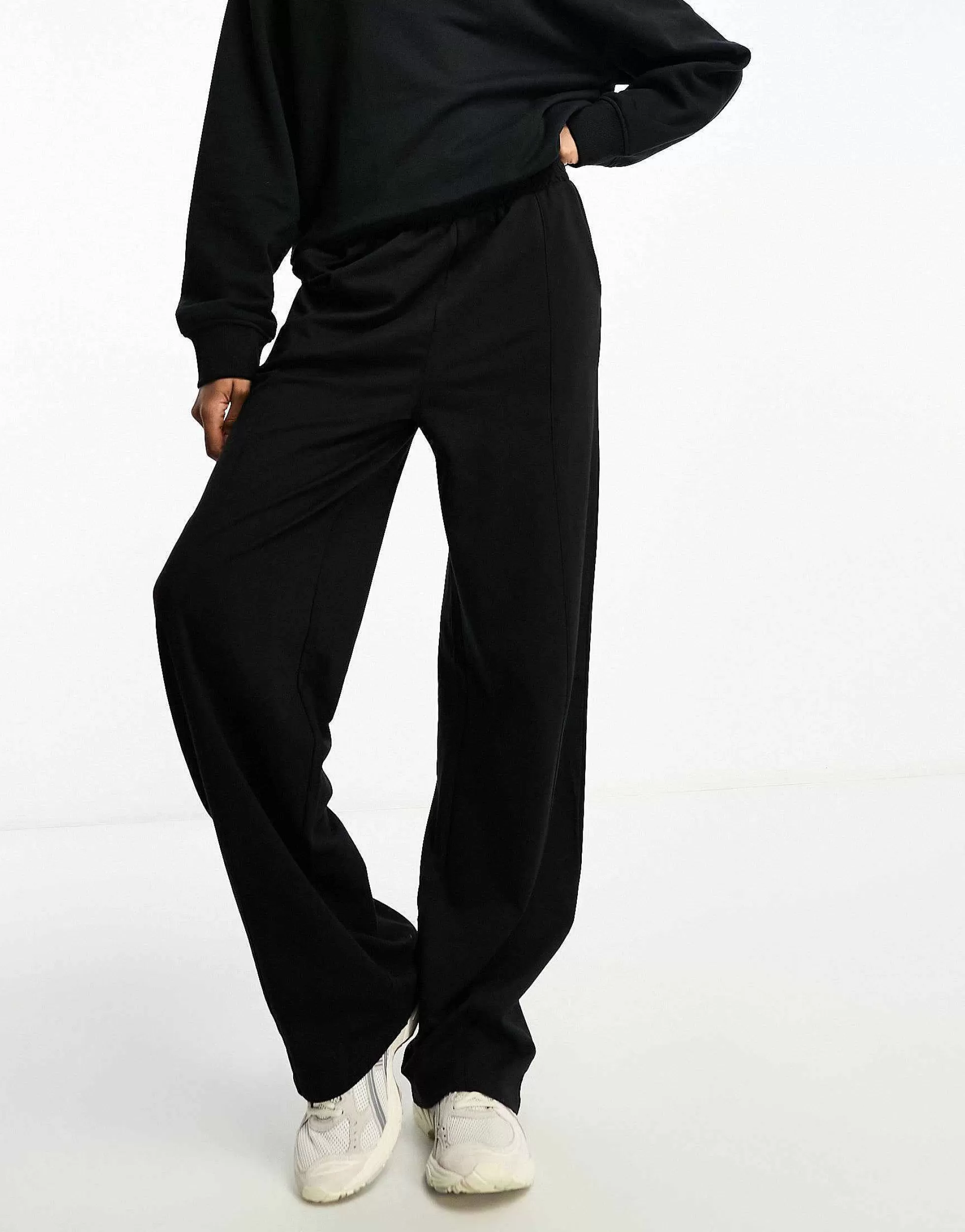 Women Tall Design Straight Leg Jogger Co-Ord In