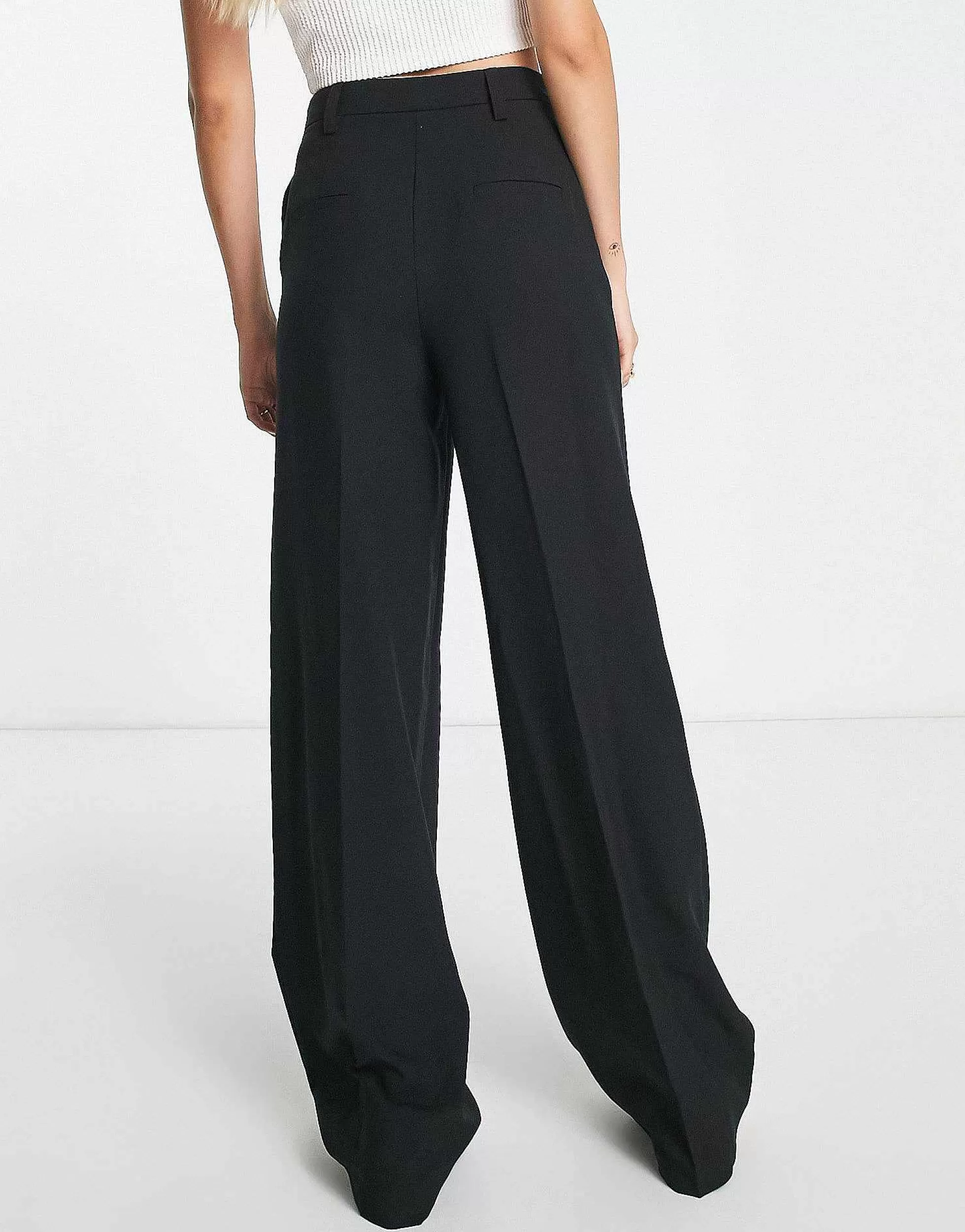 Women DESIGN Tall Wide Leg Trouser In