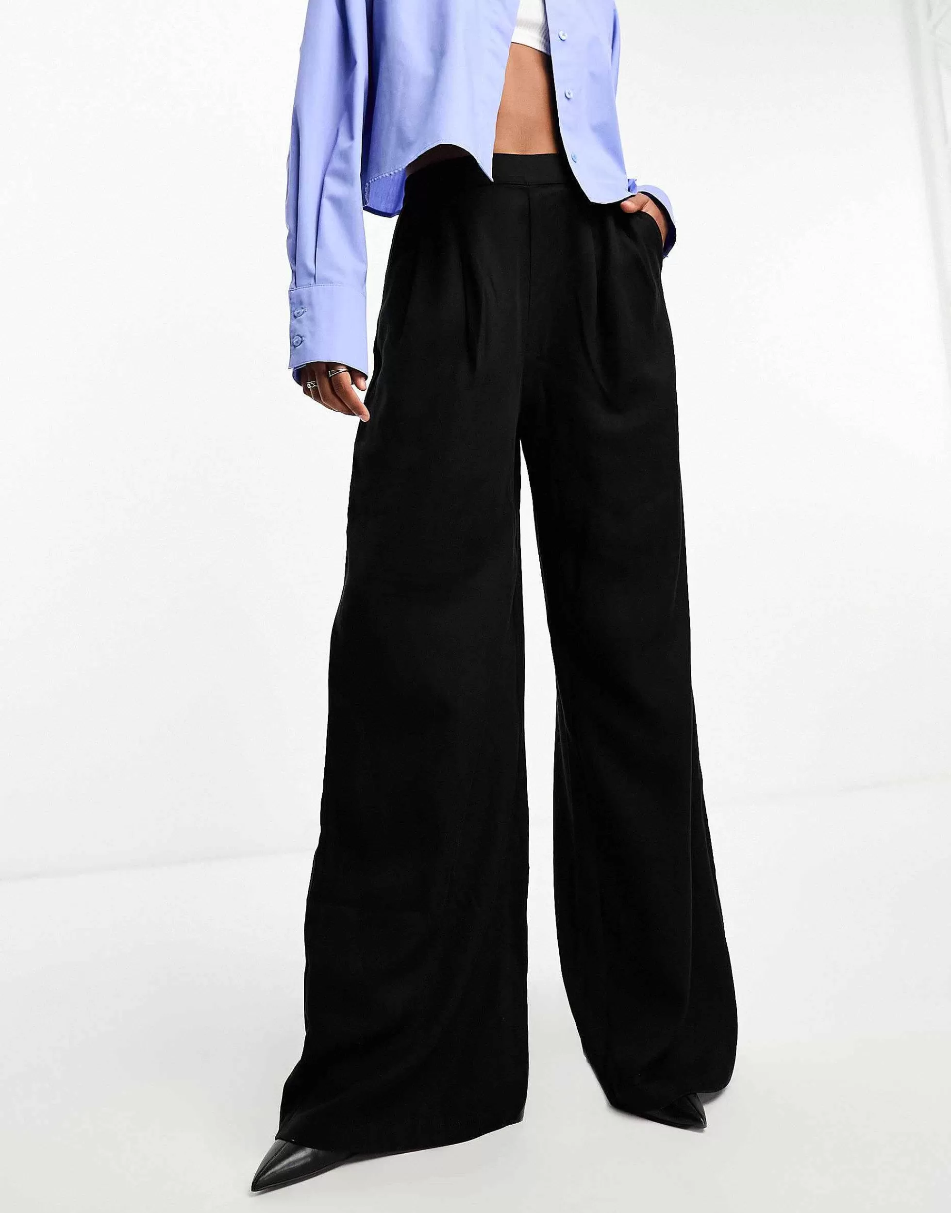Women DESIGN Tall Wide Leg Trouser In