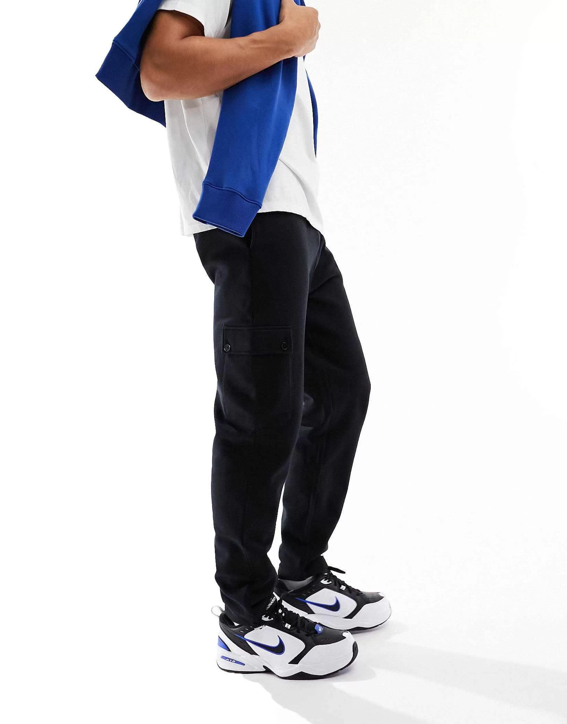 Men DESIGN Tapered Cargo Joggers With Toggle In