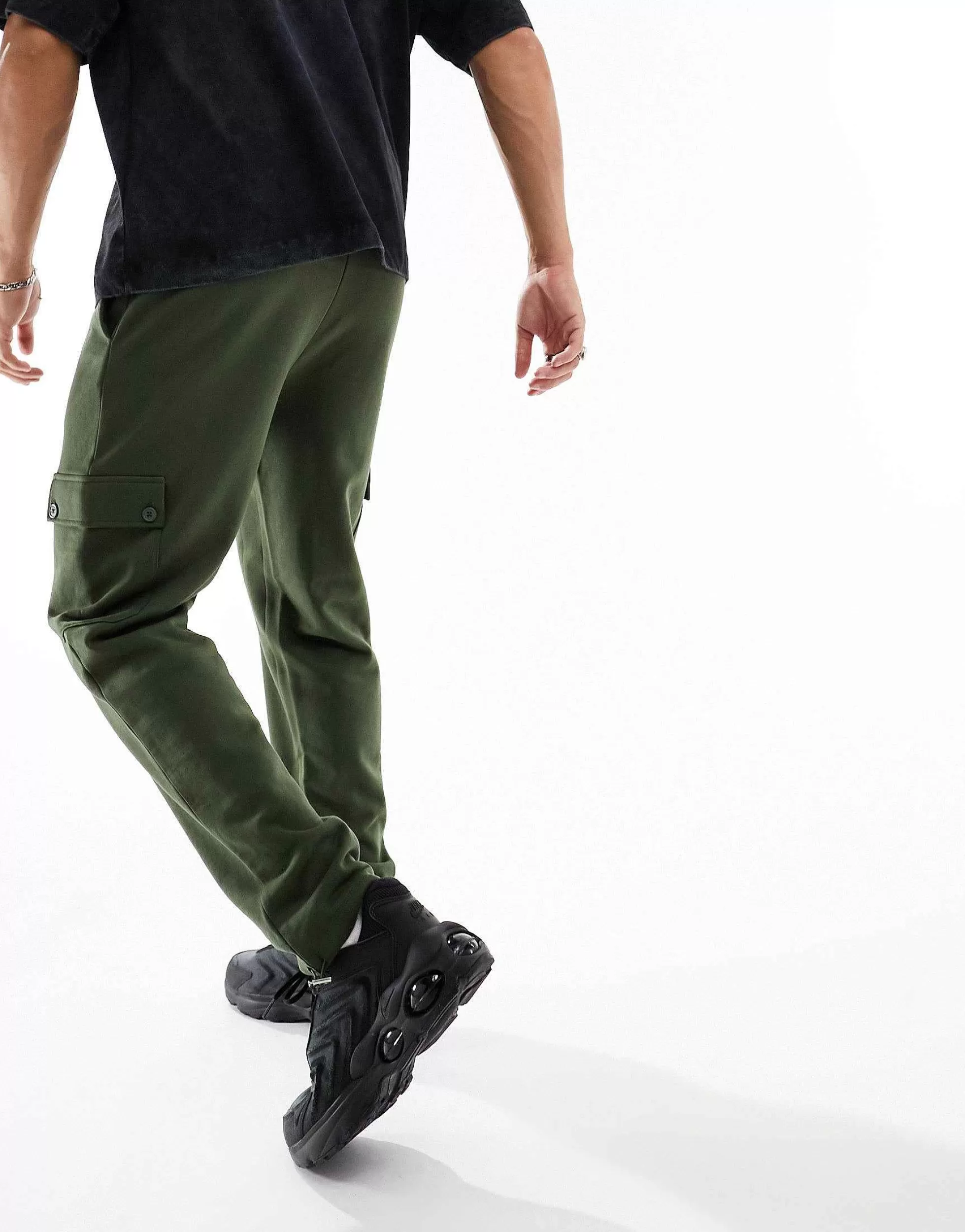 Men DESIGN Tapered Cargo Joggers With Toggle In Khaki