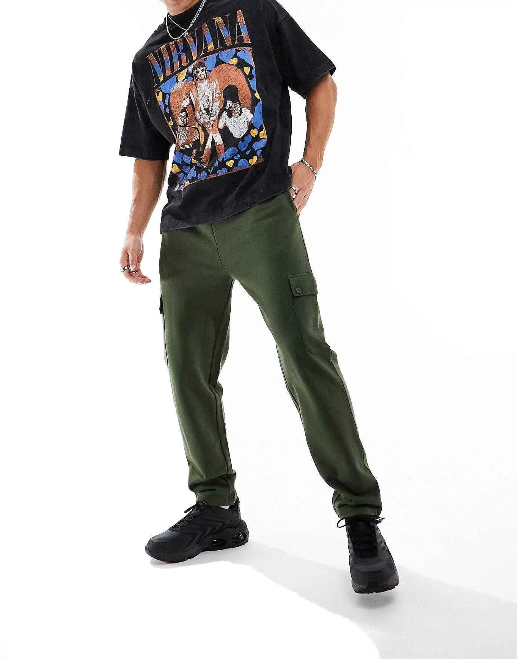 Men DESIGN Tapered Cargo Joggers With Toggle In Khaki
