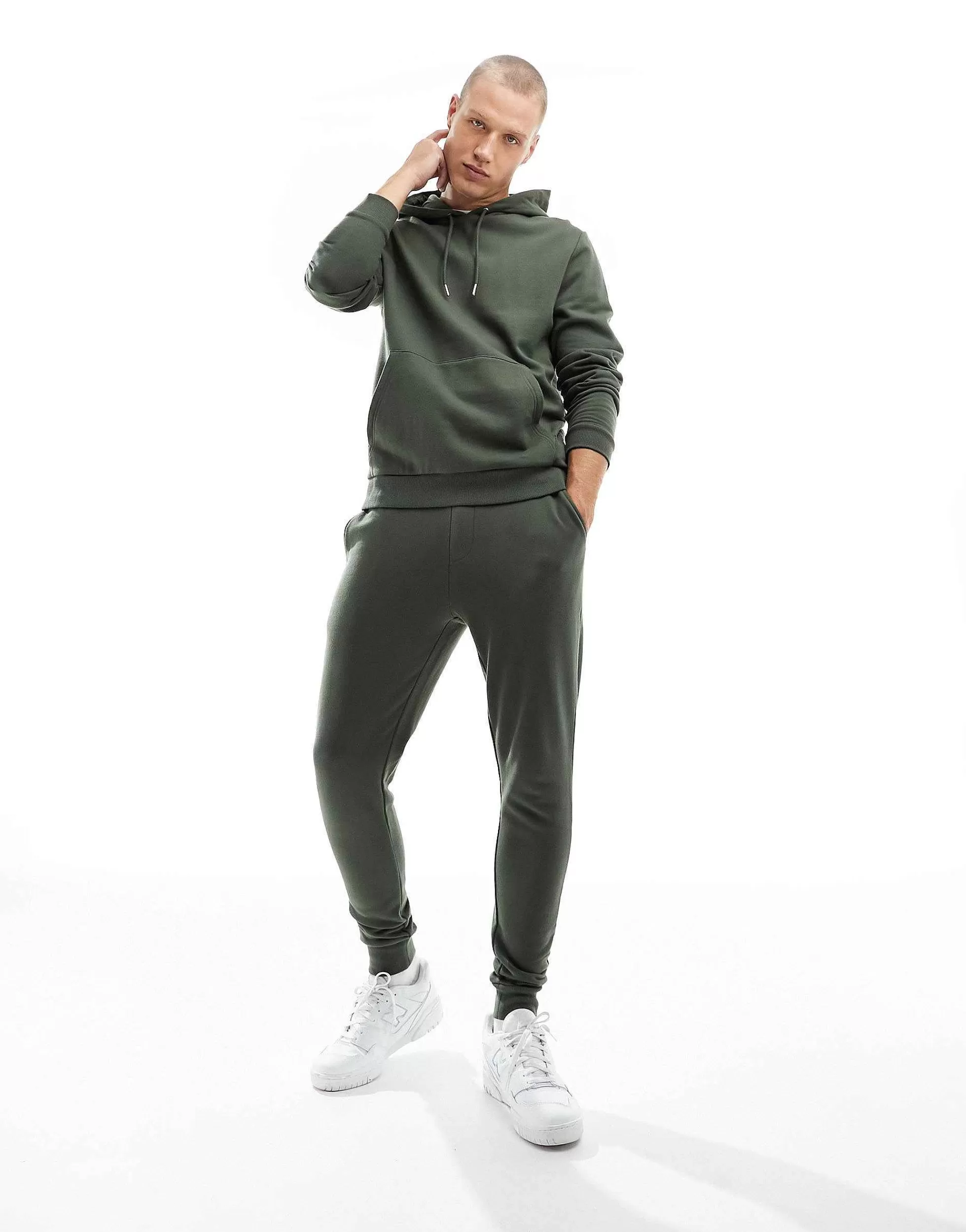 Men DESIGN Tracksuit With Hoodie And Skinny Joggers In Charcoal