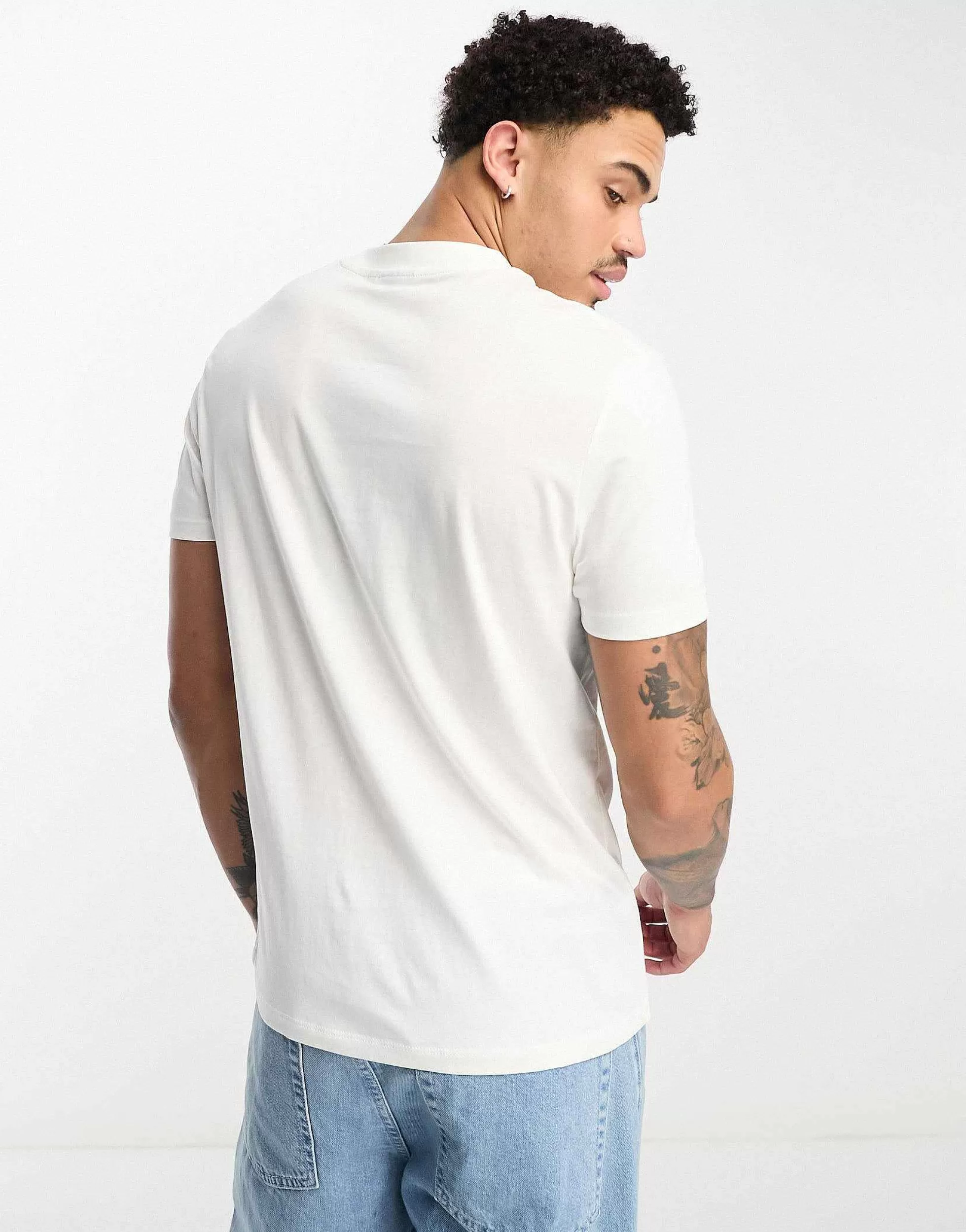 Men DESIGN T-Shirt With Crew Neck In