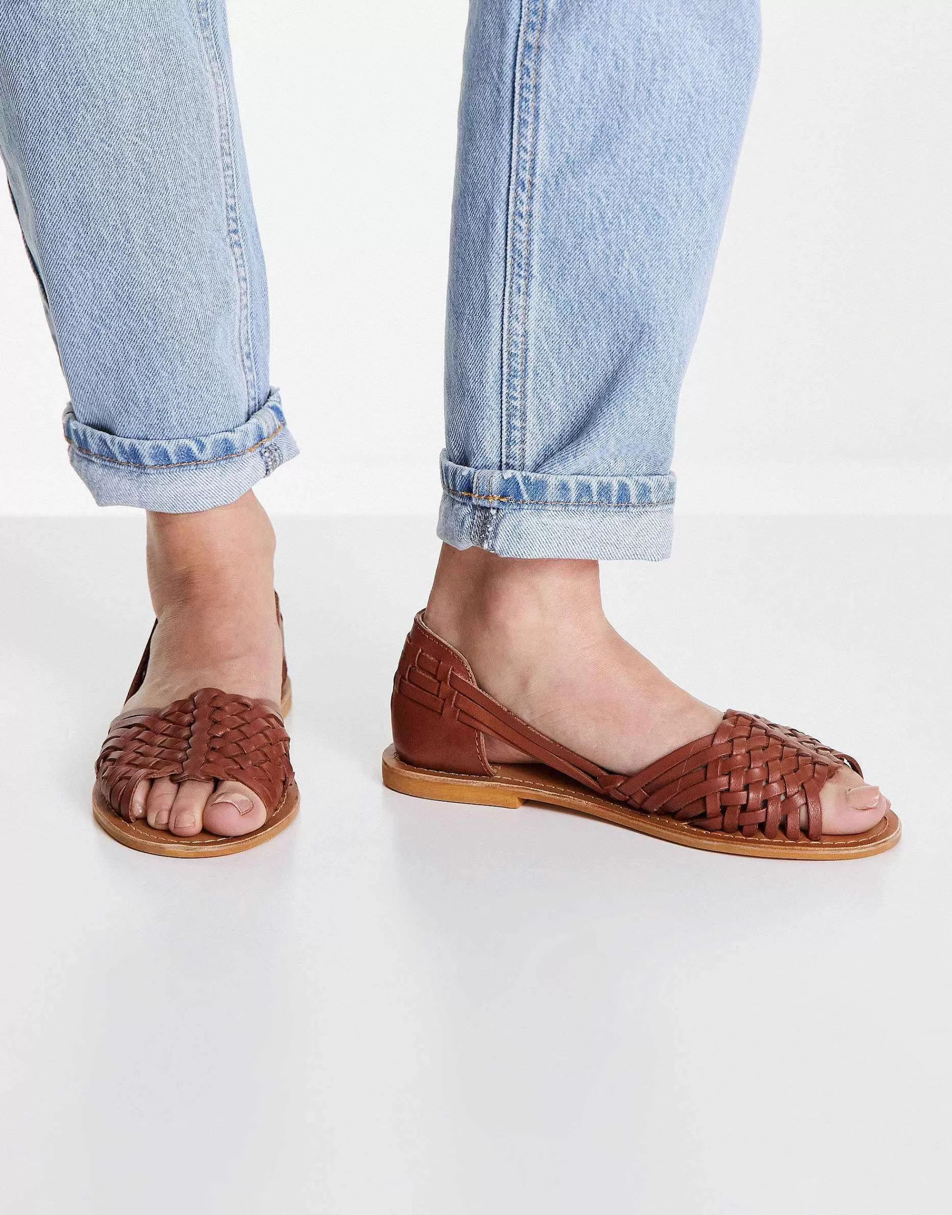 Women DESIGN Wide Fit Francis Leather Woven Flat Sandals In