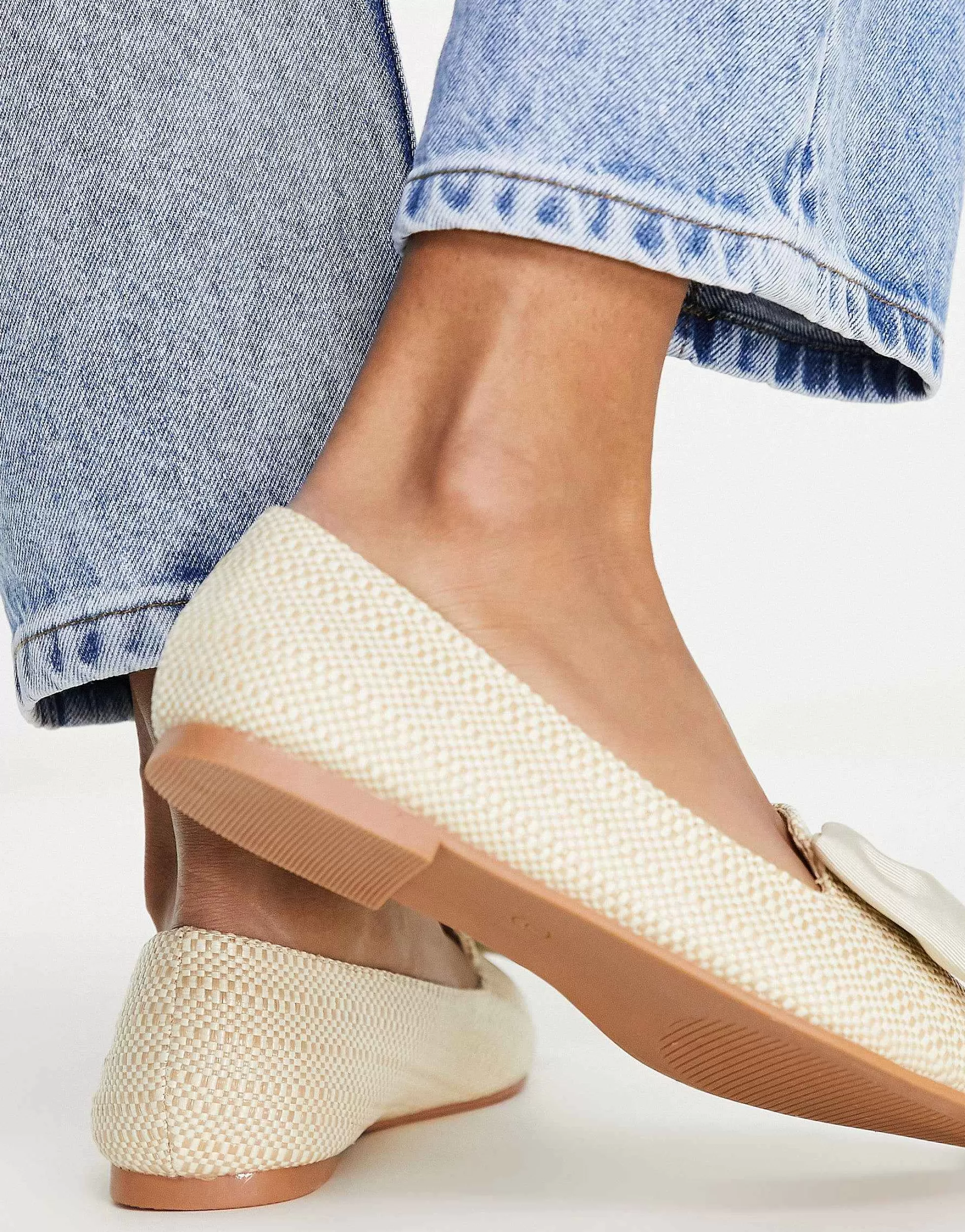 Women DESIGN Wide Fit Lake Bow Pointed Ballet Flats In