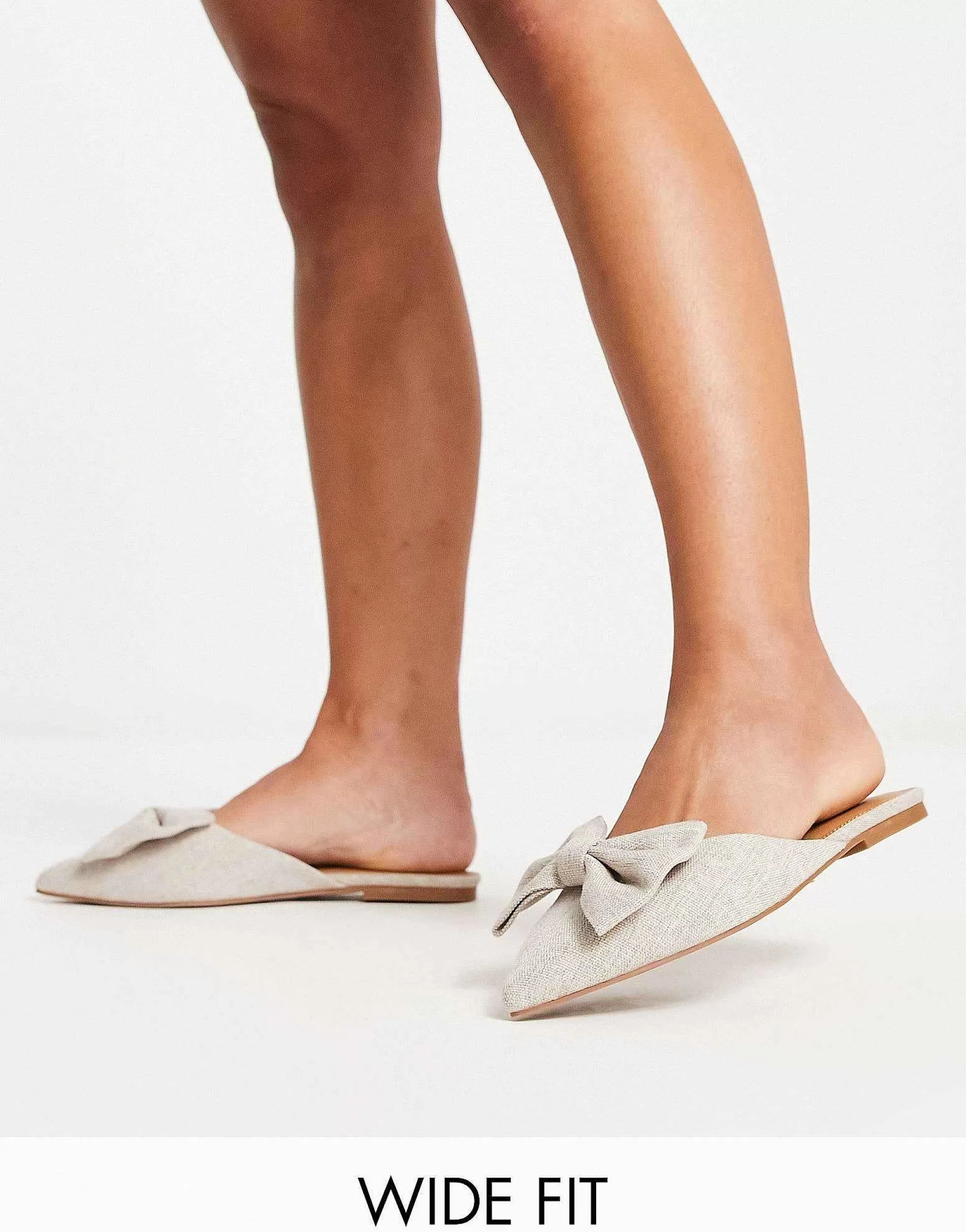 Women DESIGN Wide Fit Lass Oversized Bow Pointed Flat Mules In