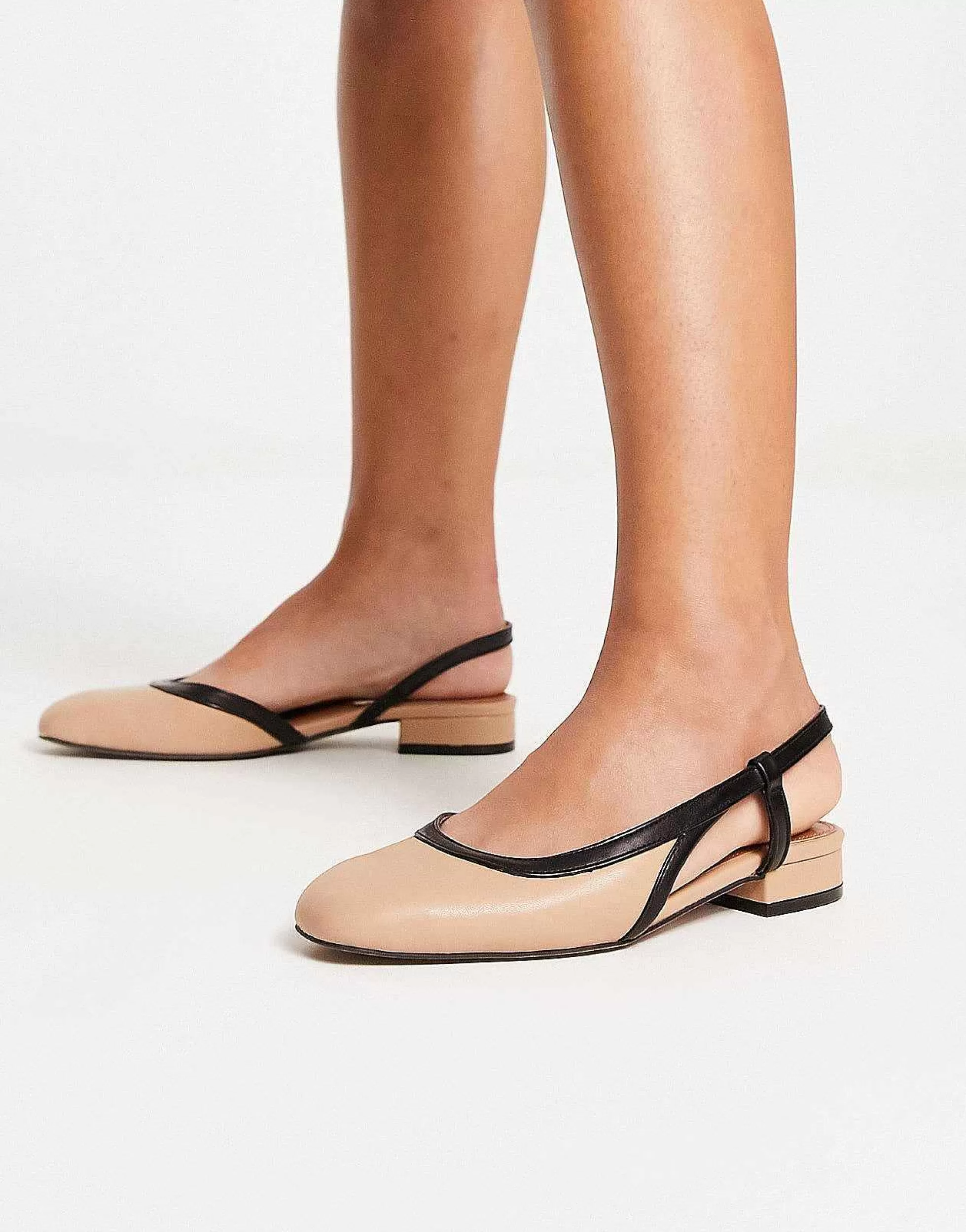 Women DESIGN Wide Fit Latte Round Toe Slingback Ballet In