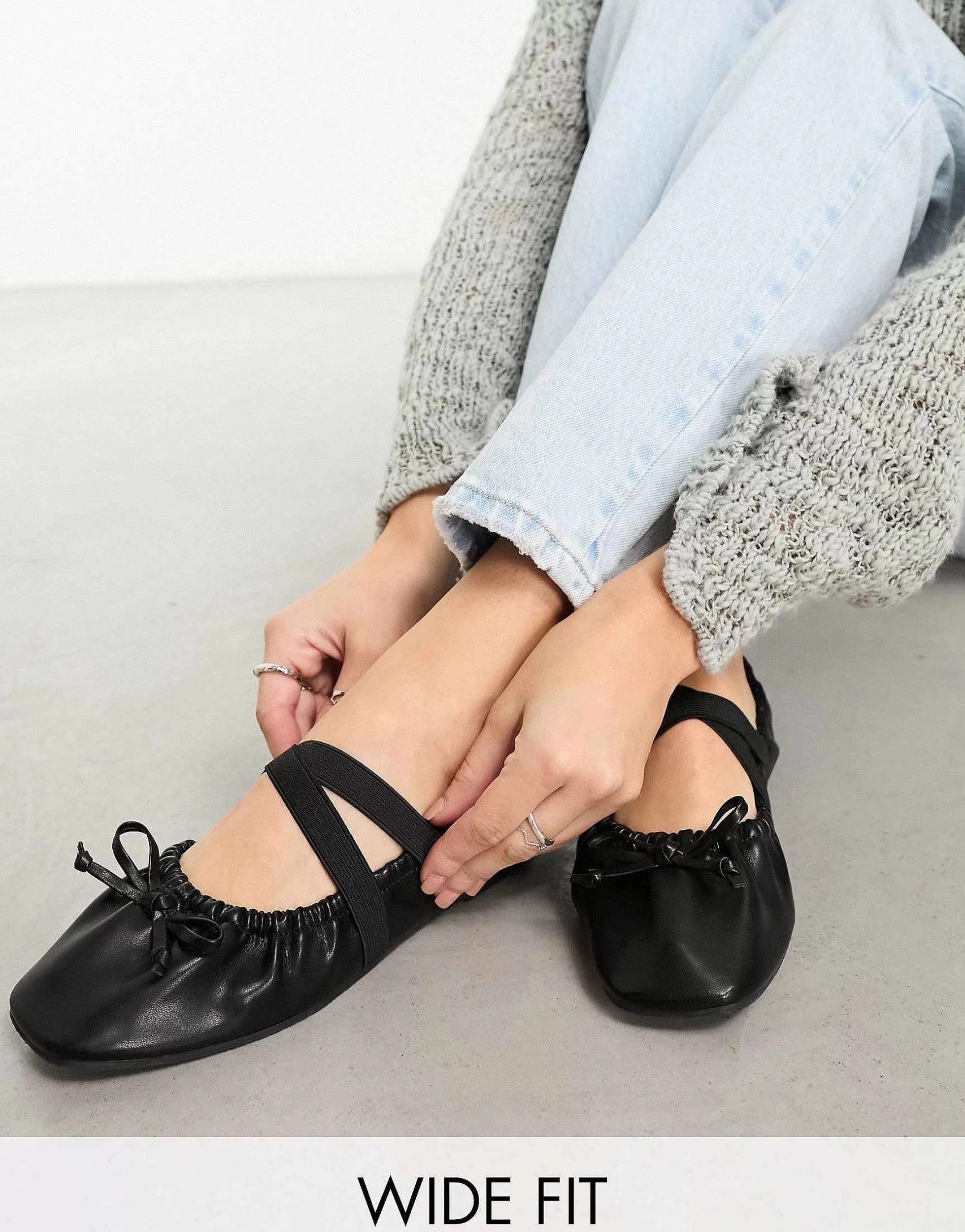 Women DESIGN Wide Fit Los Angeles Ruched Ballet With Elastic Strap In Matte