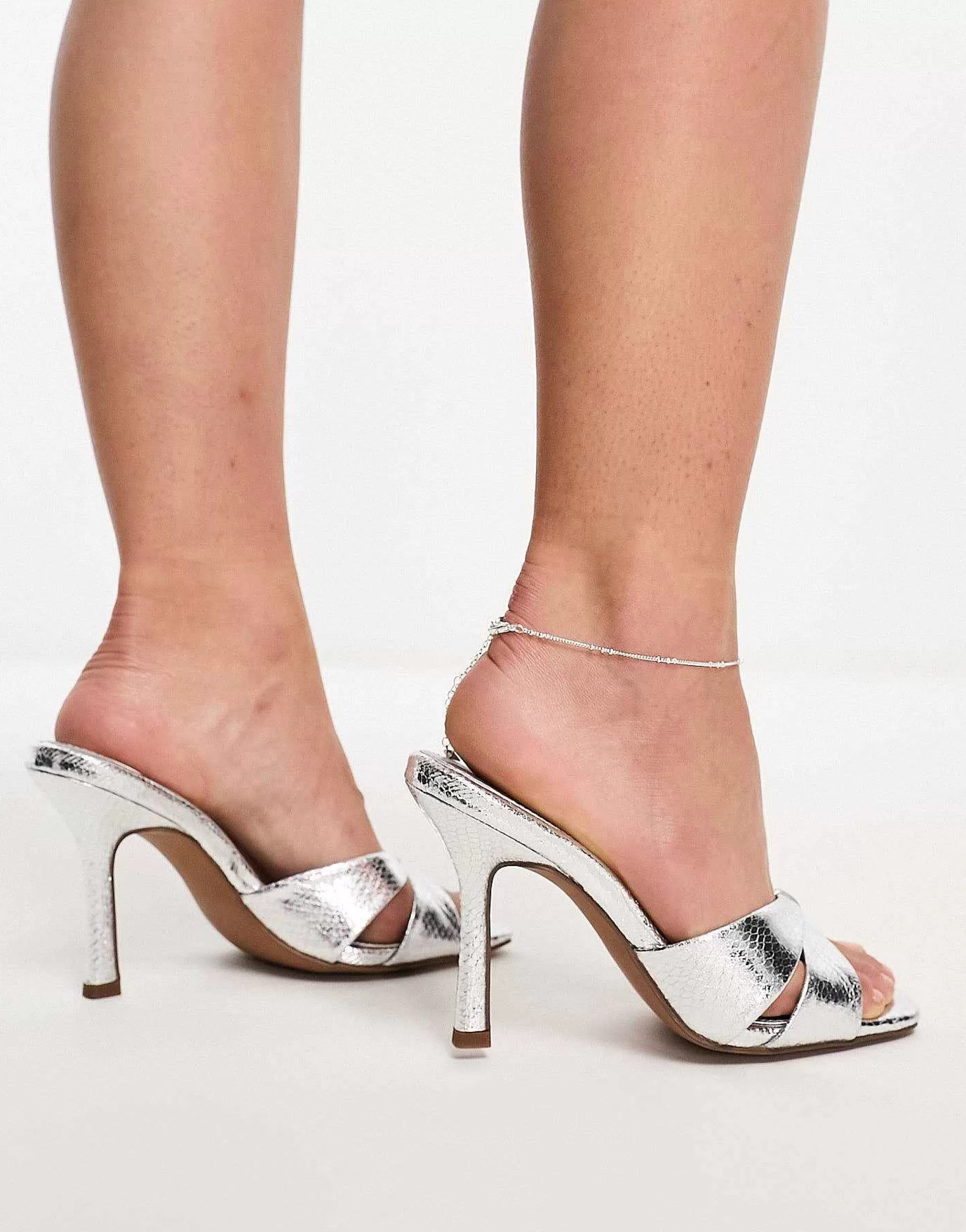 Women DESIGN Wide Fit Nichols High Heeled Mules In