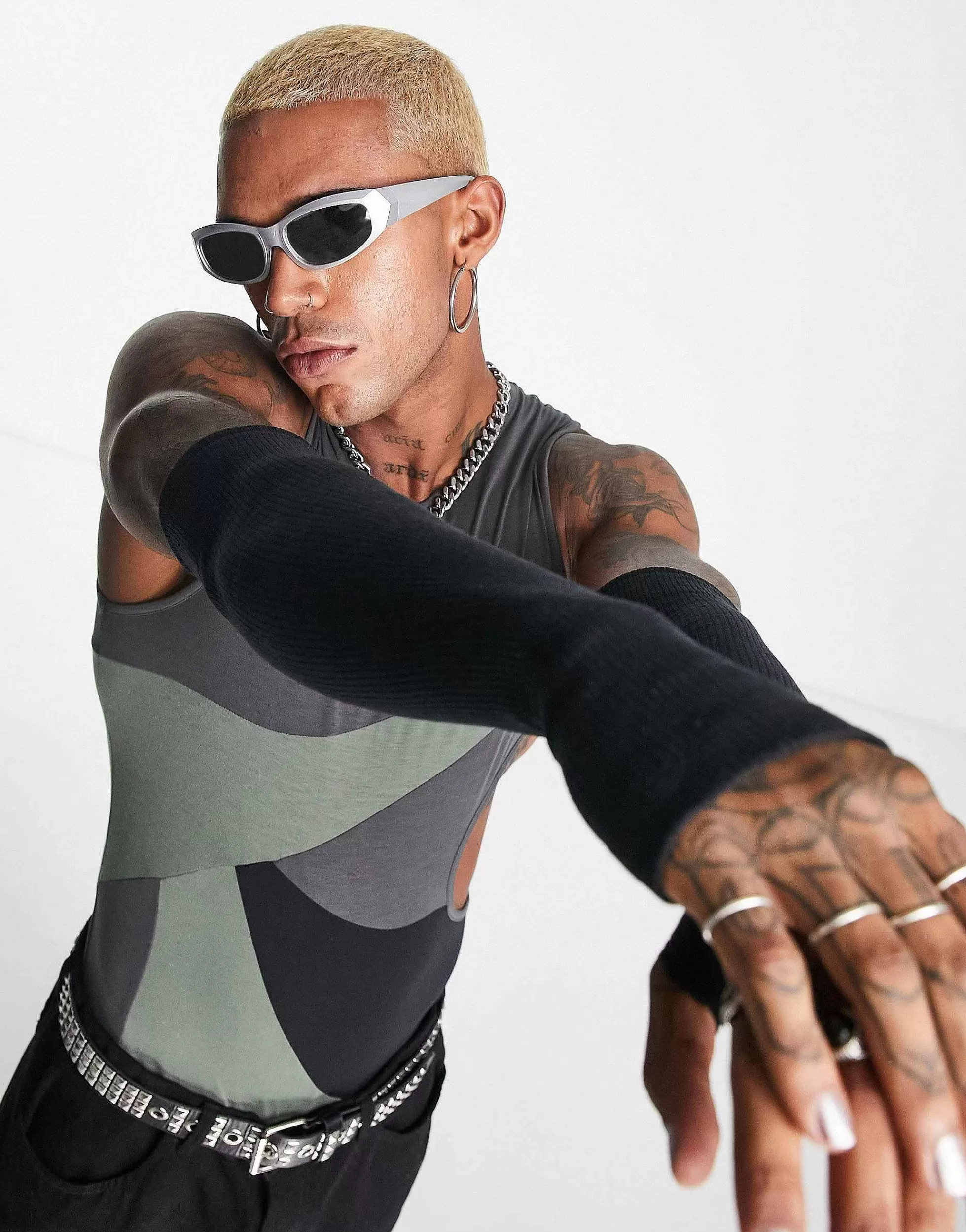 Men DESIGN Wrap Around Racers Sunglasses In