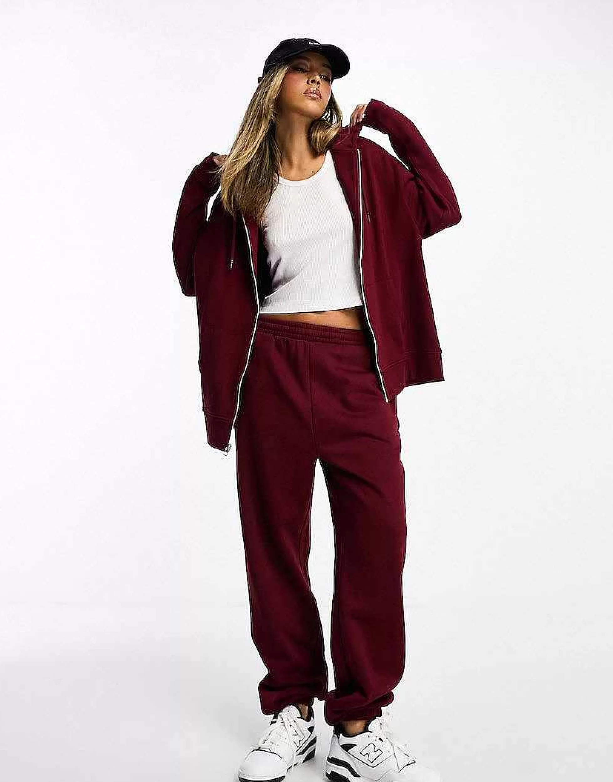 Women DESIGN Zip Through Hoodie And Jogger In Brown