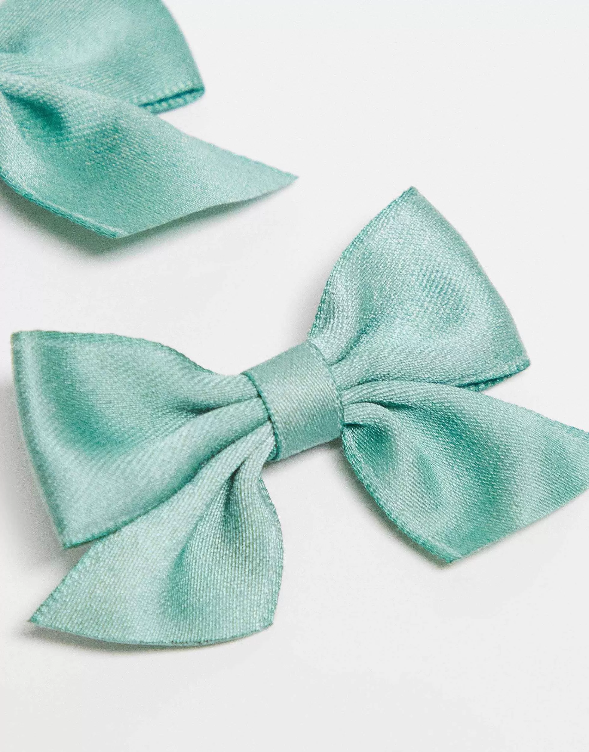 Women DesignB London Pack Of 2 Bow Hair Clips In