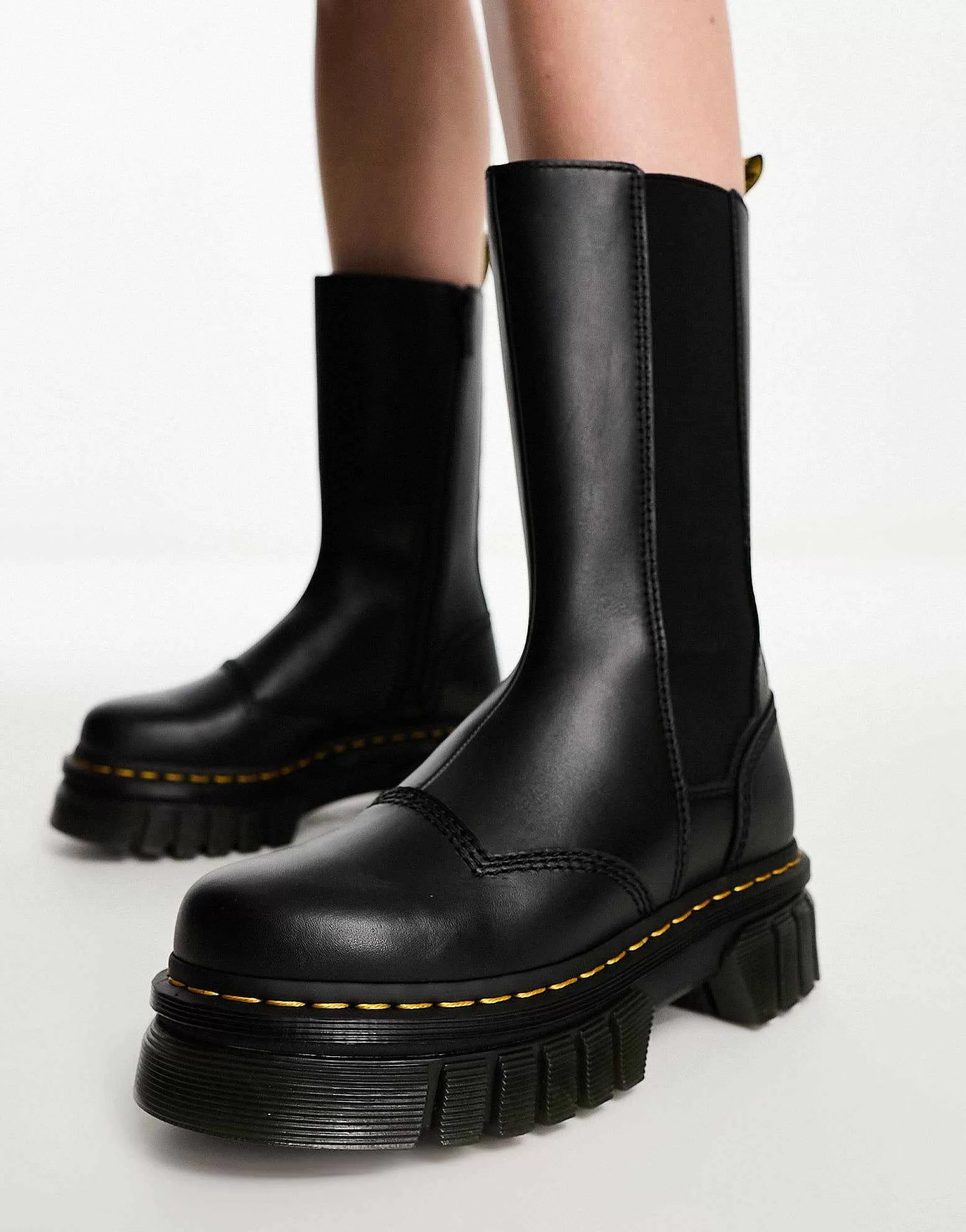 Women Dr Martens Audrick Tall Chelsea In Nappa Leather