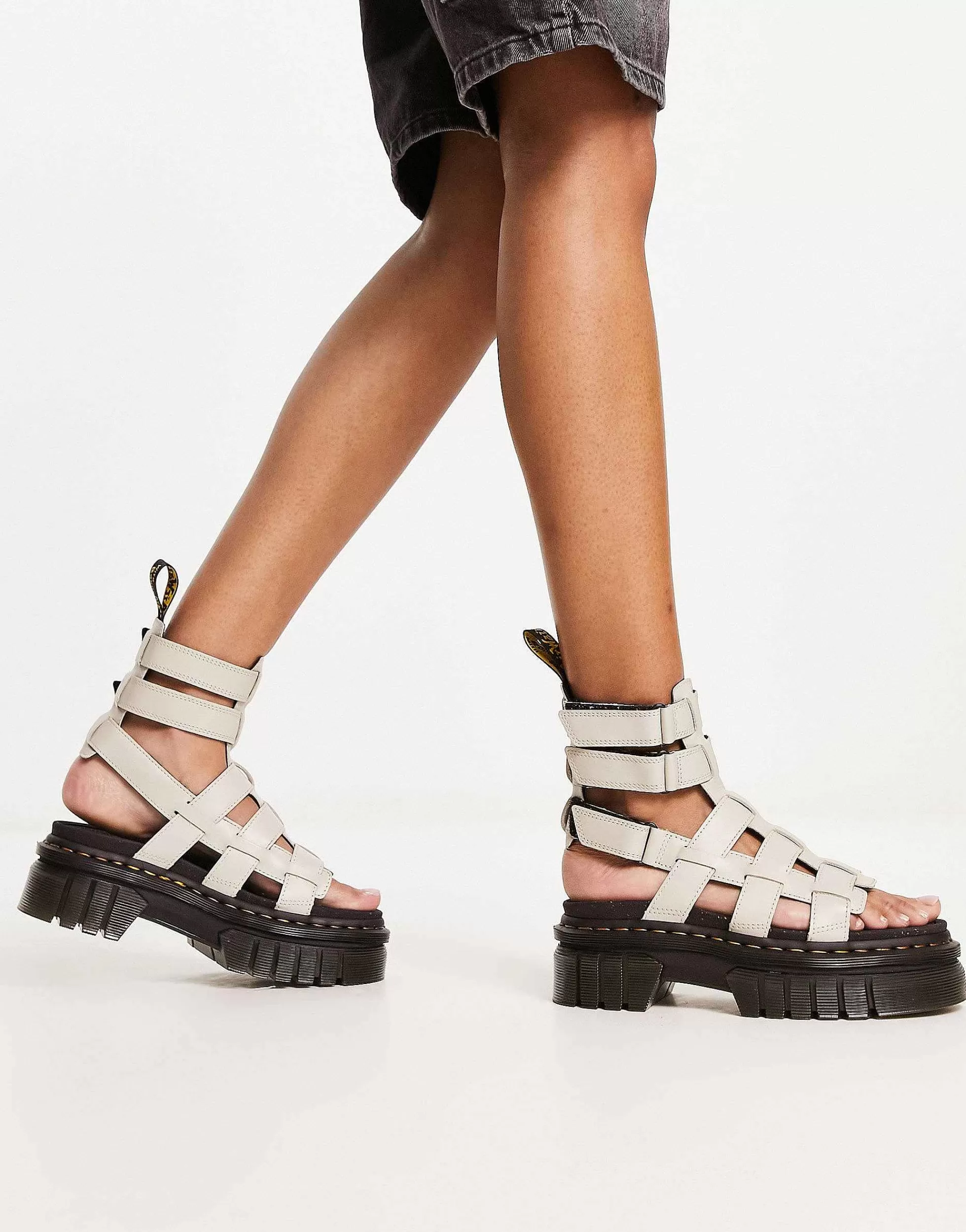 Women Dr Martens Ricki Gladiator Sandals In Cobblestone Leather