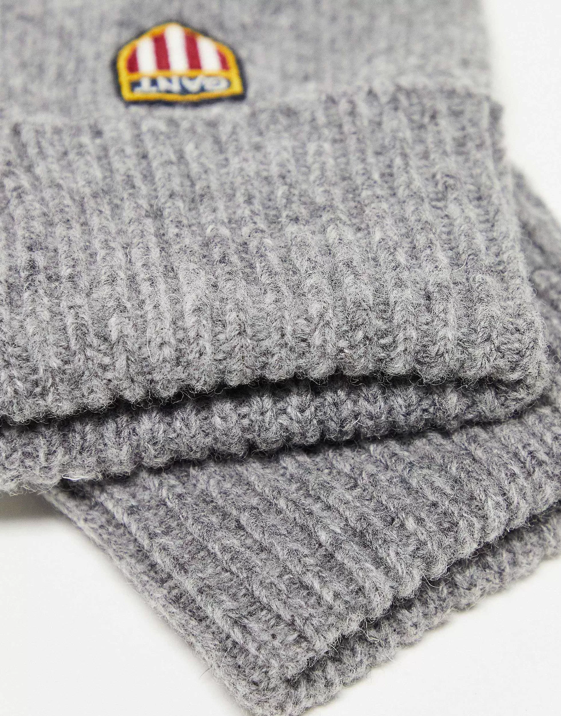Men Gant Wool Gloves In Grey With Shield Logo