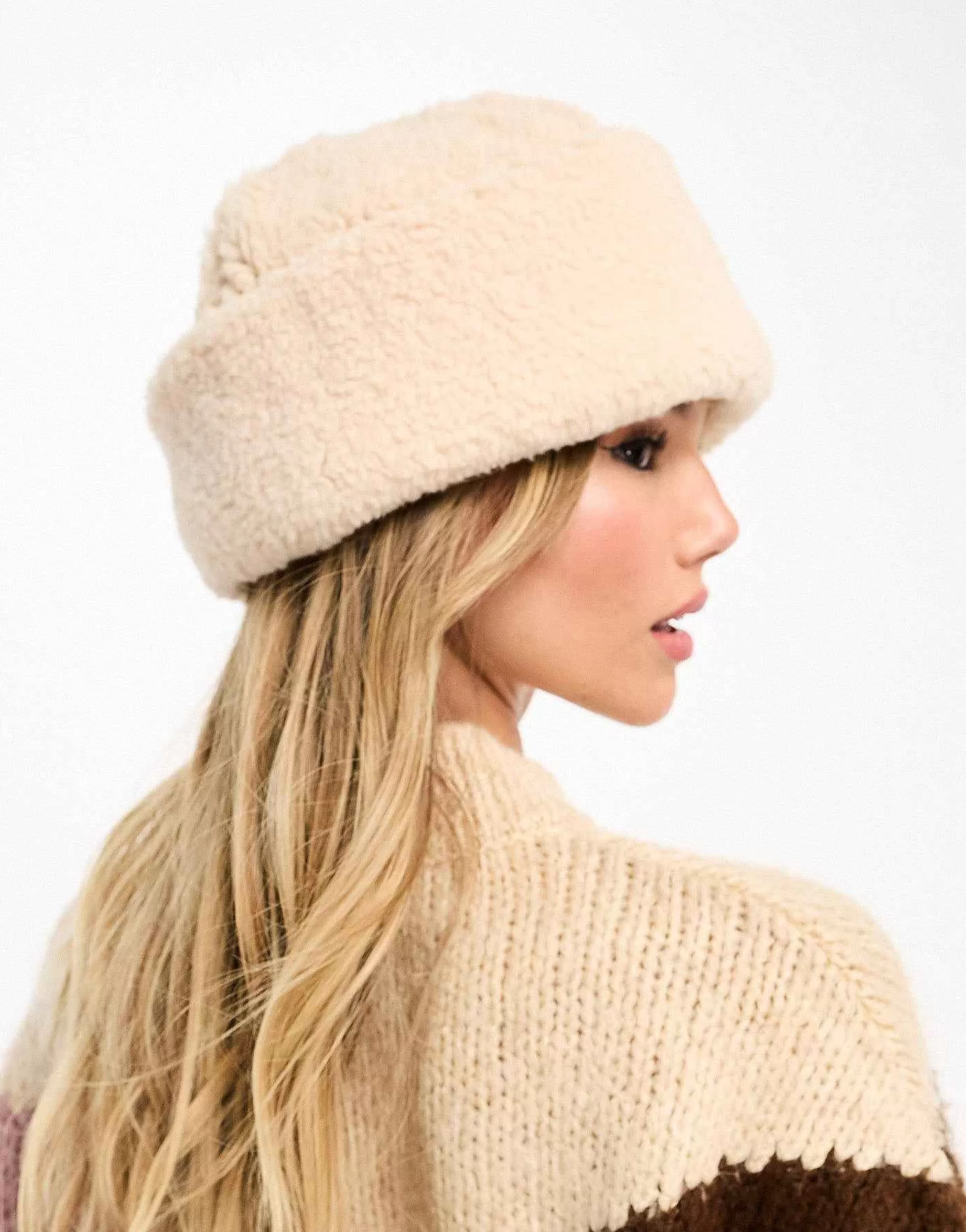 Women Glamorous Borg Turnup Beanie In