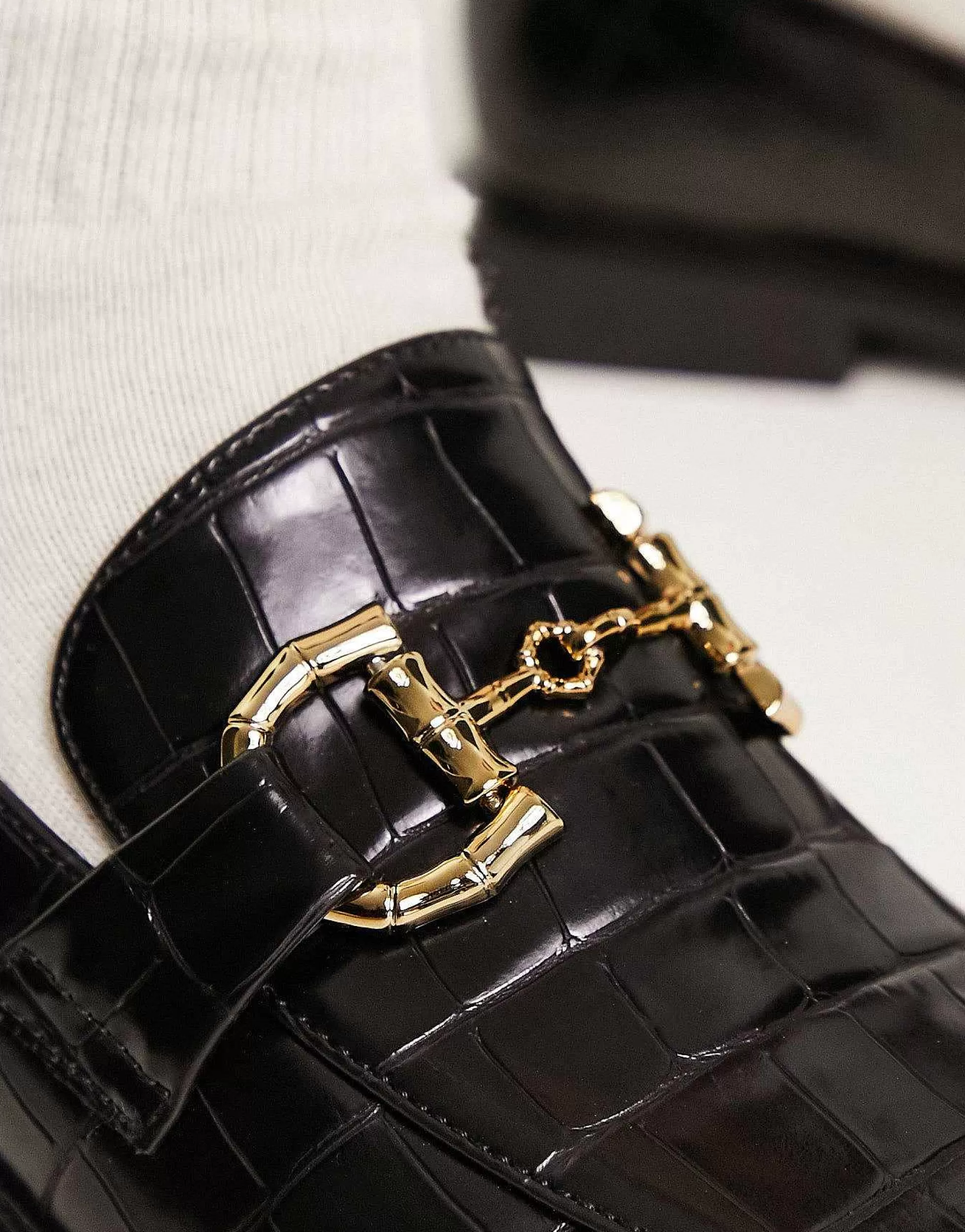 Women Glamorous Horsebit Loafers In