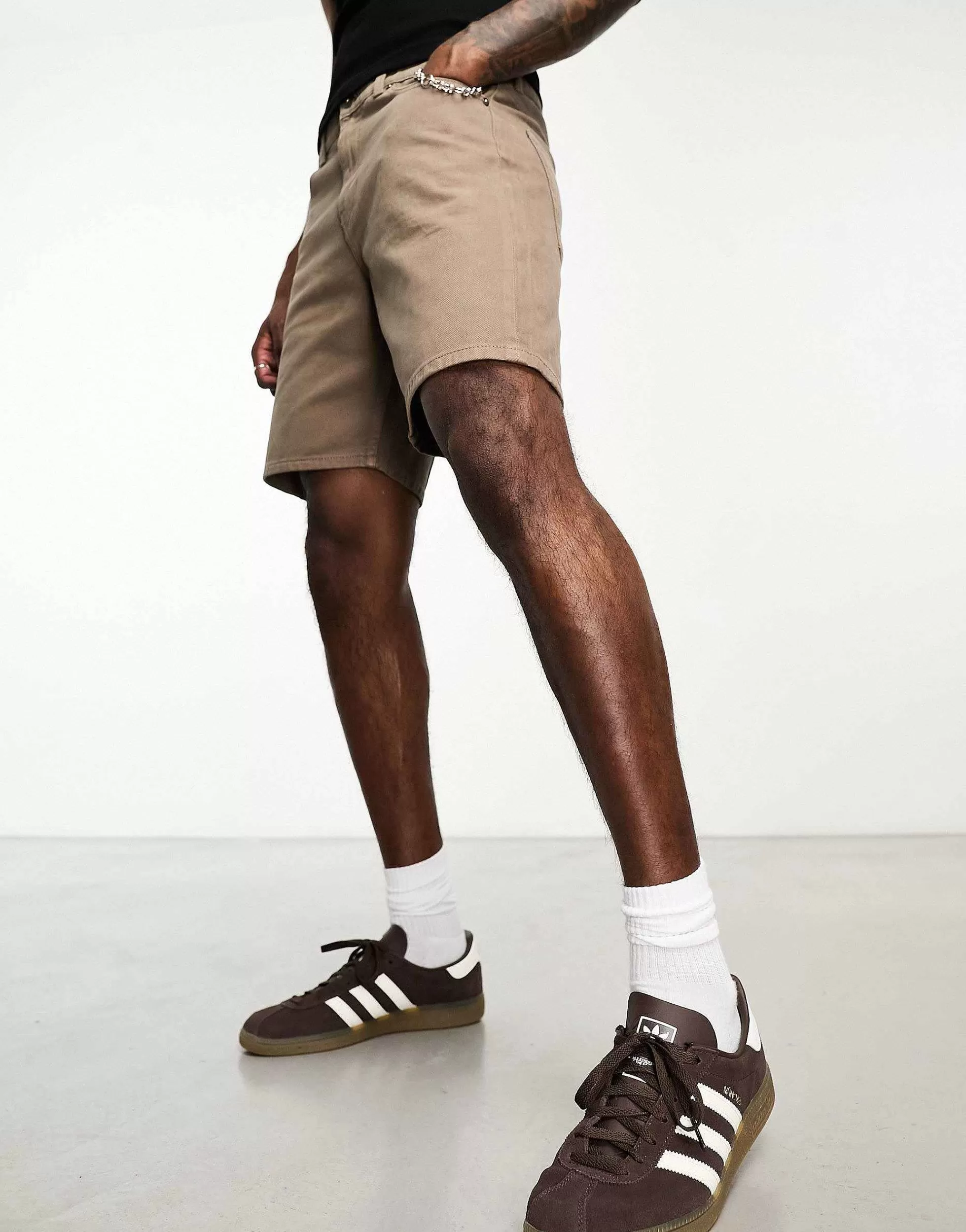 Men Jack & Jones Intelligence Relaxed Fit Twill Short In Washed Brown