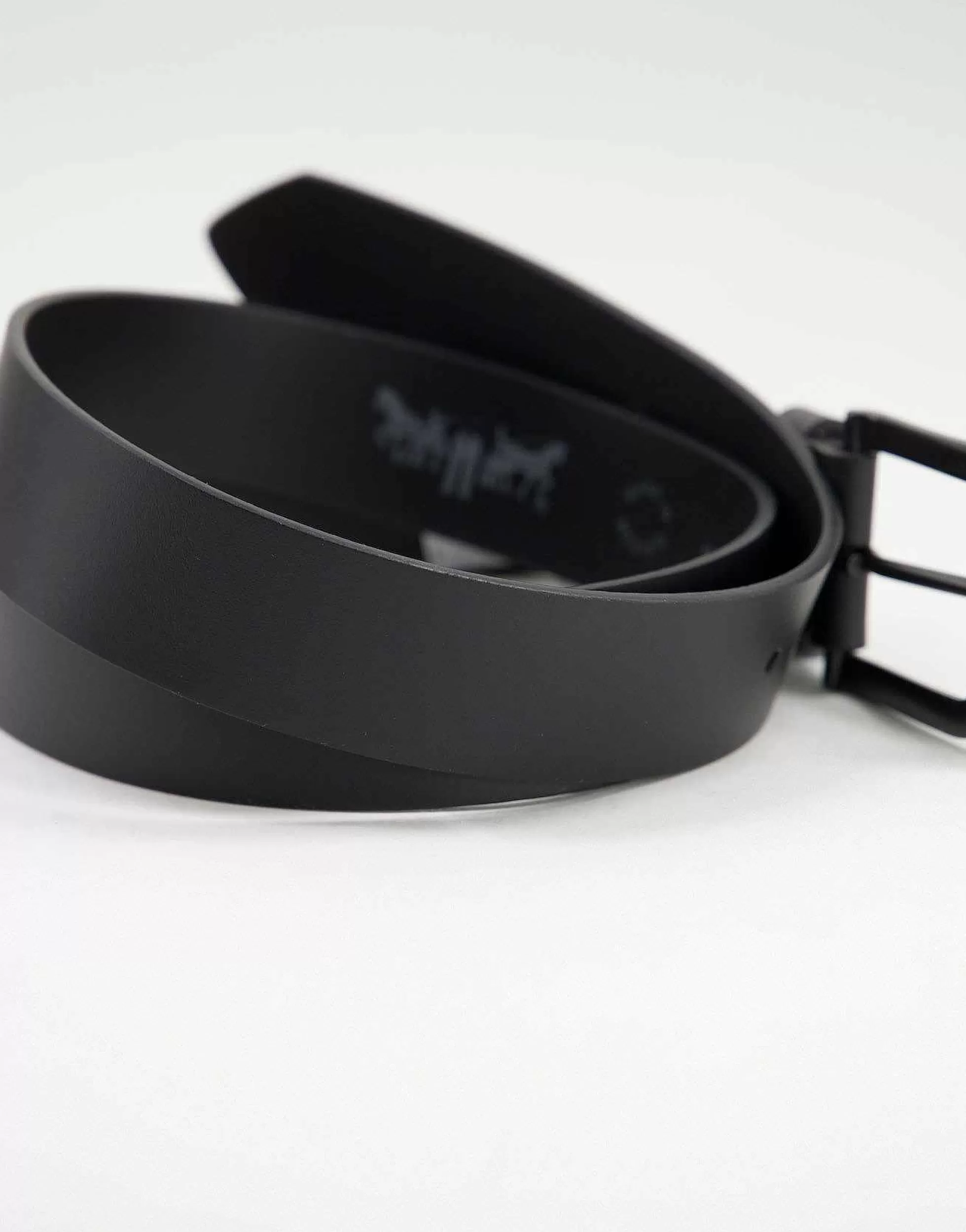 Men Levi's Seine Metal Leather Belt In Matter