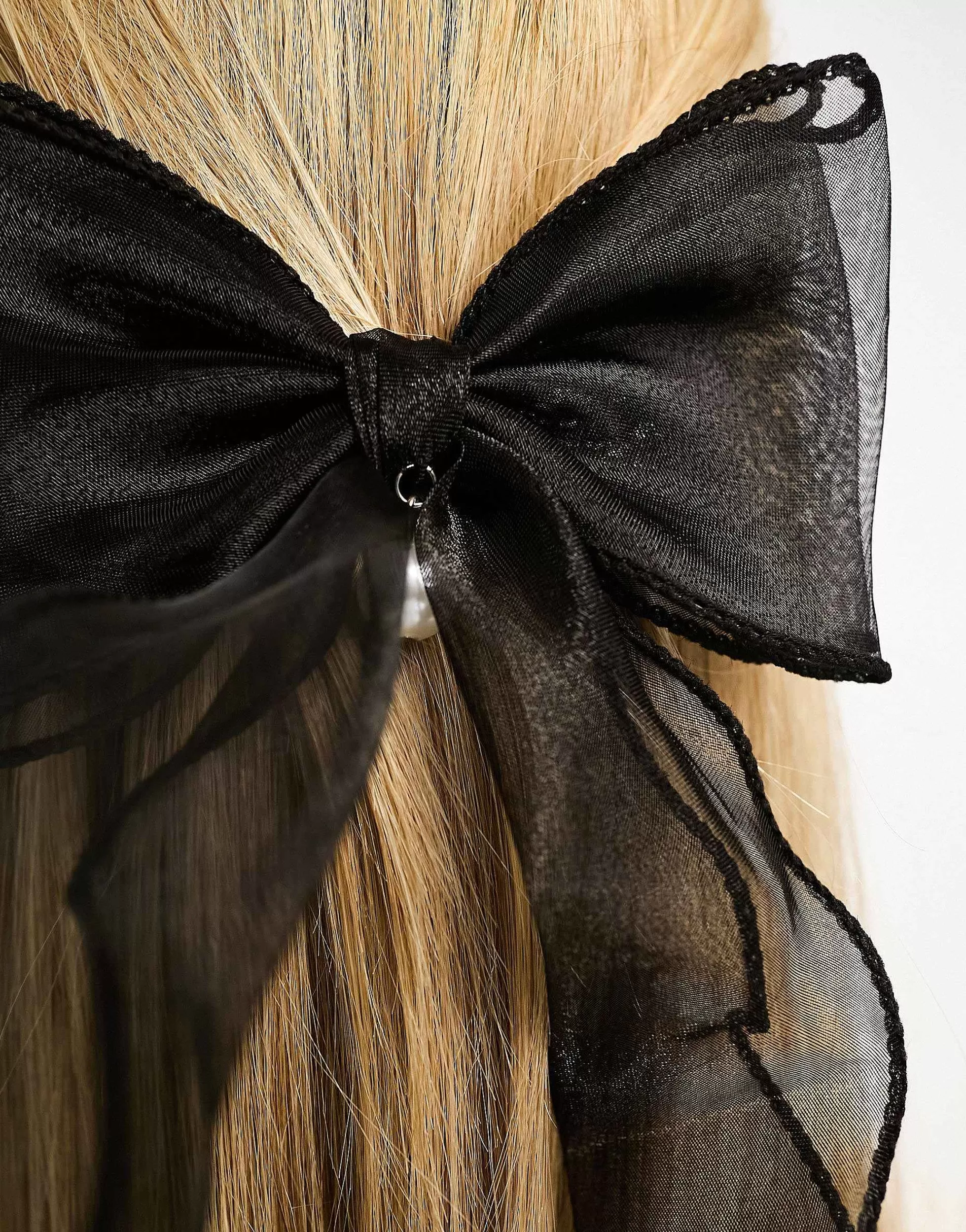 Women My Accessories London Organza Pearl Bow Hair Clip In