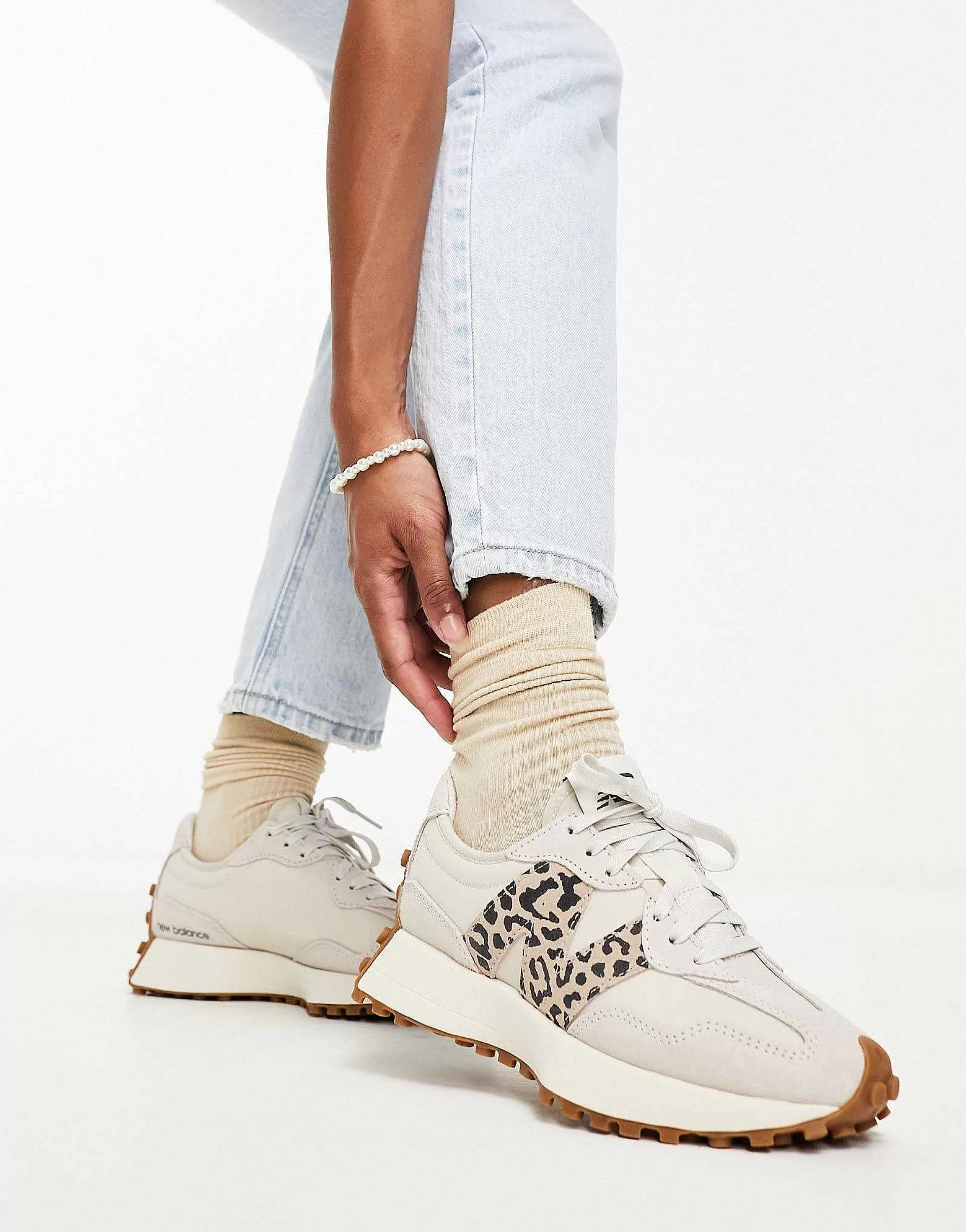 Women New Balance 327 Animal Trainers In And Leopard