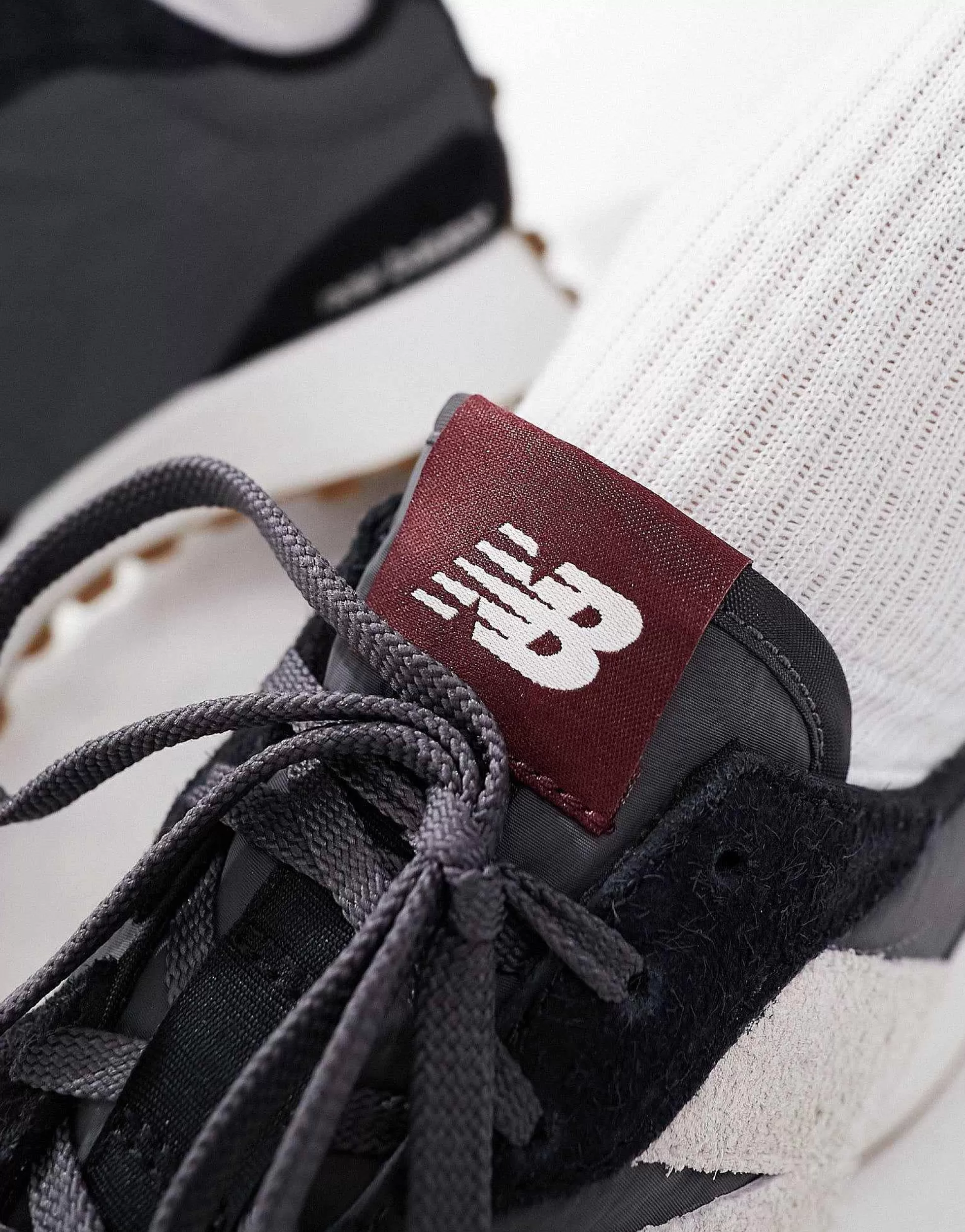 Women New Balance 327 Trainers In Black And Grey - Exclusive To Asos