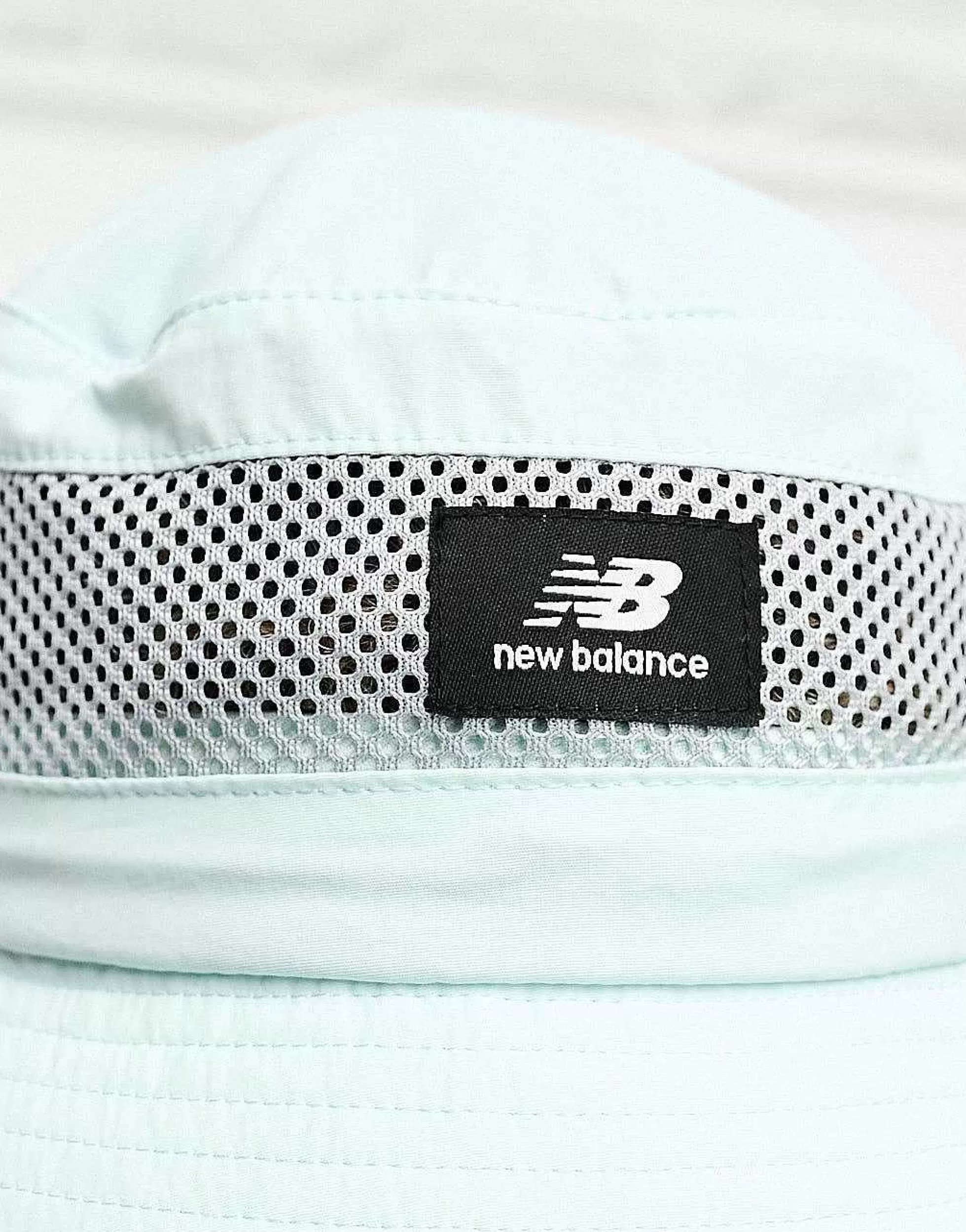 Men New Balance Bucket Hat With Logo In Mint
