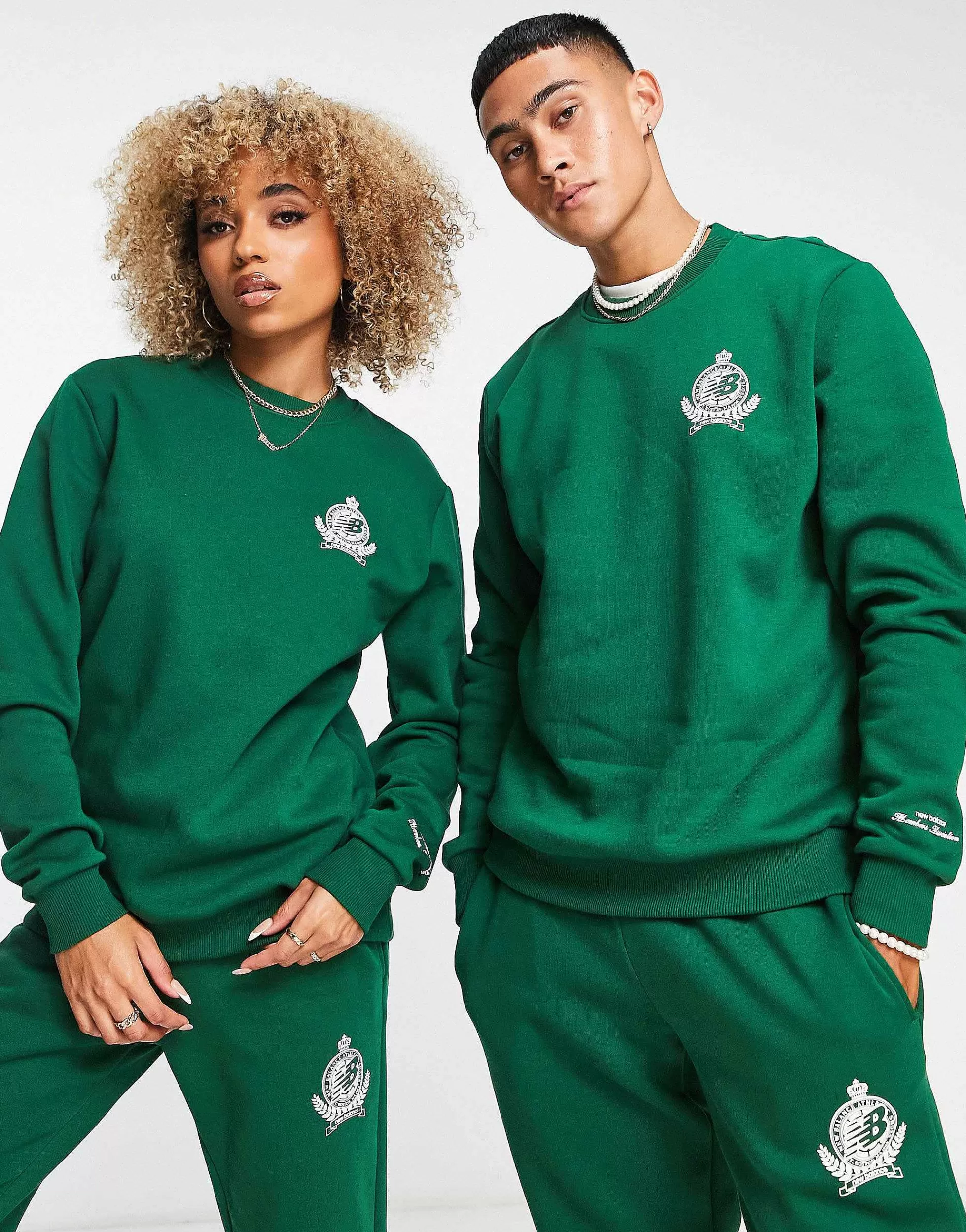 Women New Balance Members Club Lounge Set In Green- Exclusive To Asos
