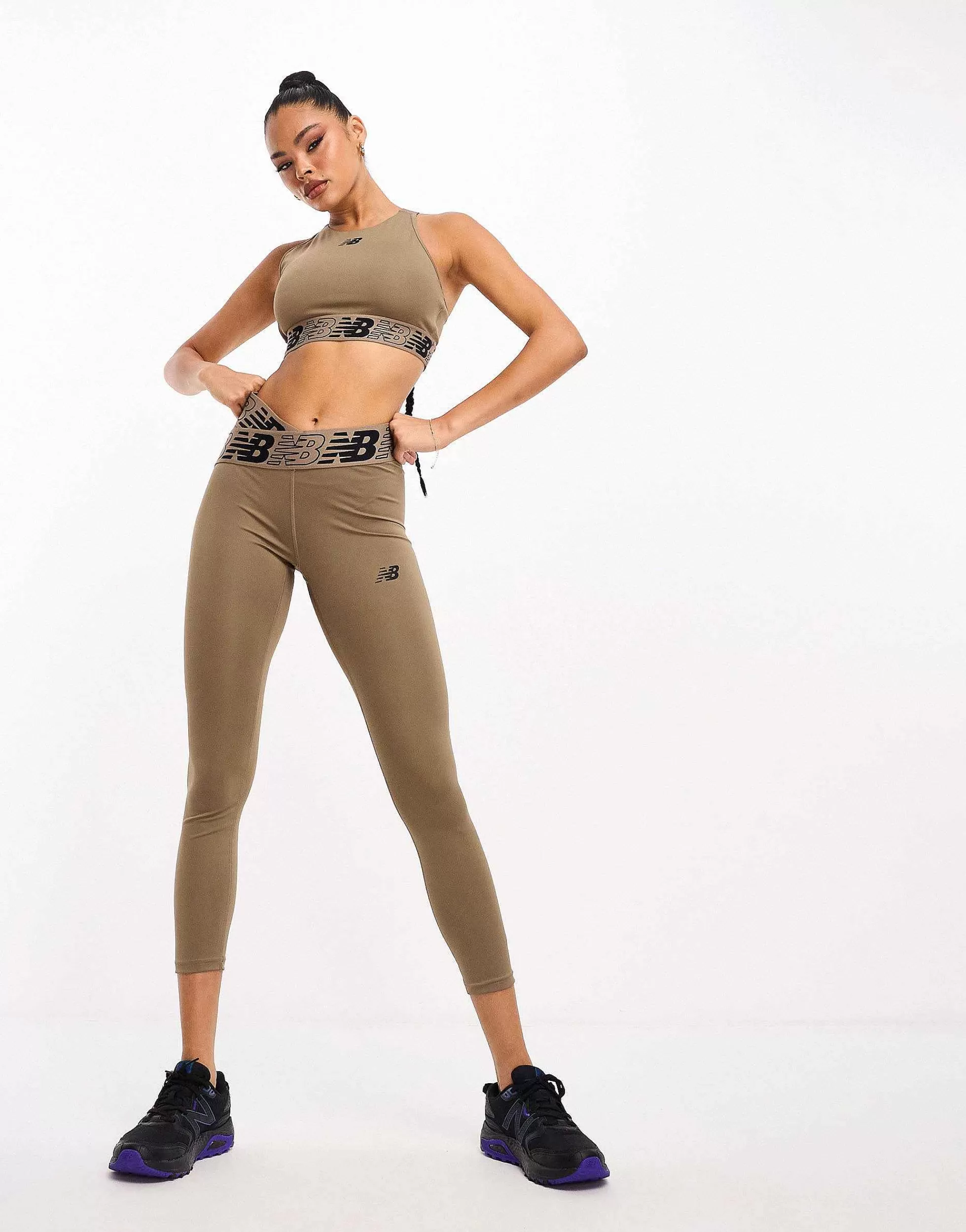 Women New Balance Relentless Leggings In