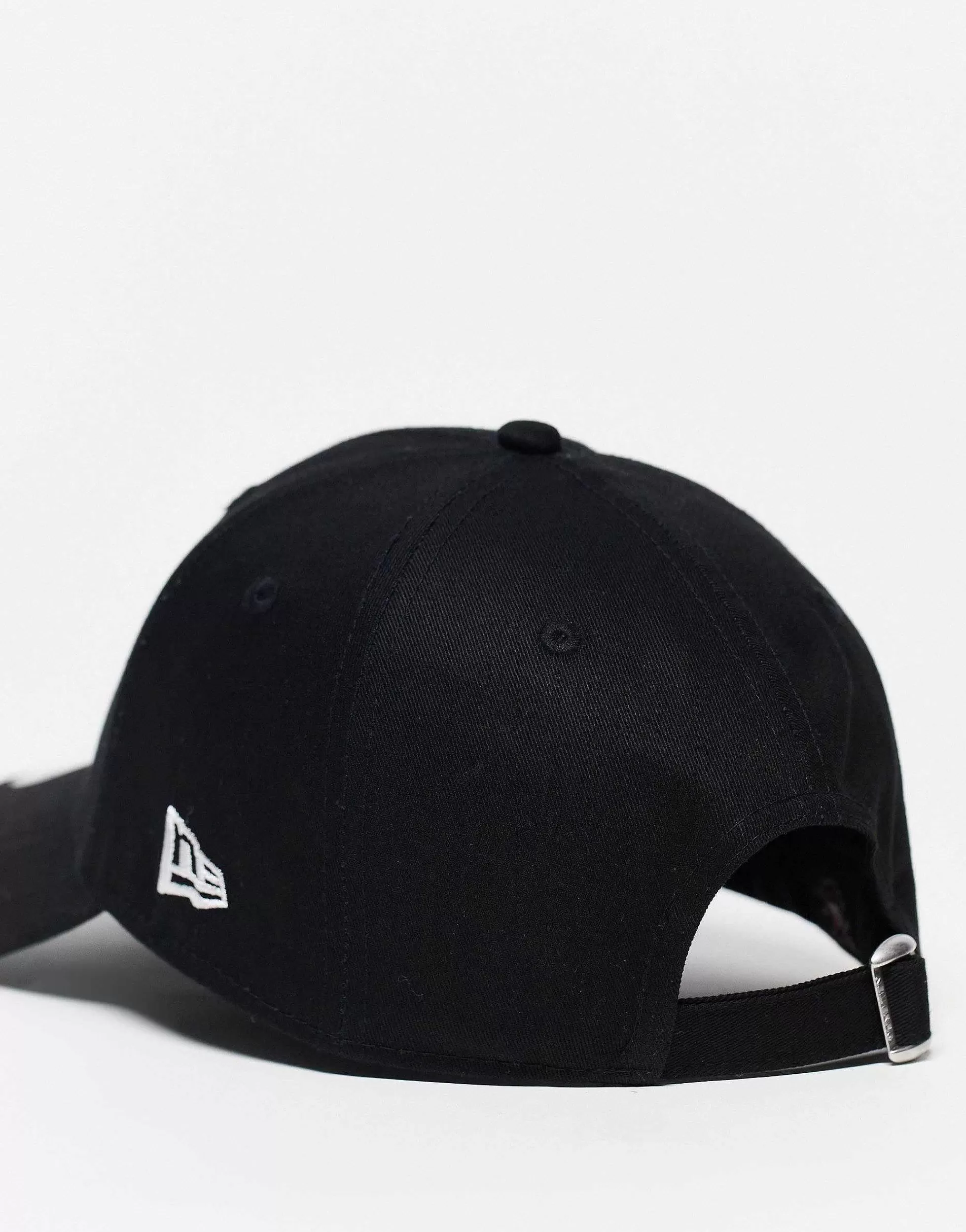 Women New Era 9Forty Boston White Sox Side Patch Unisex Cap In