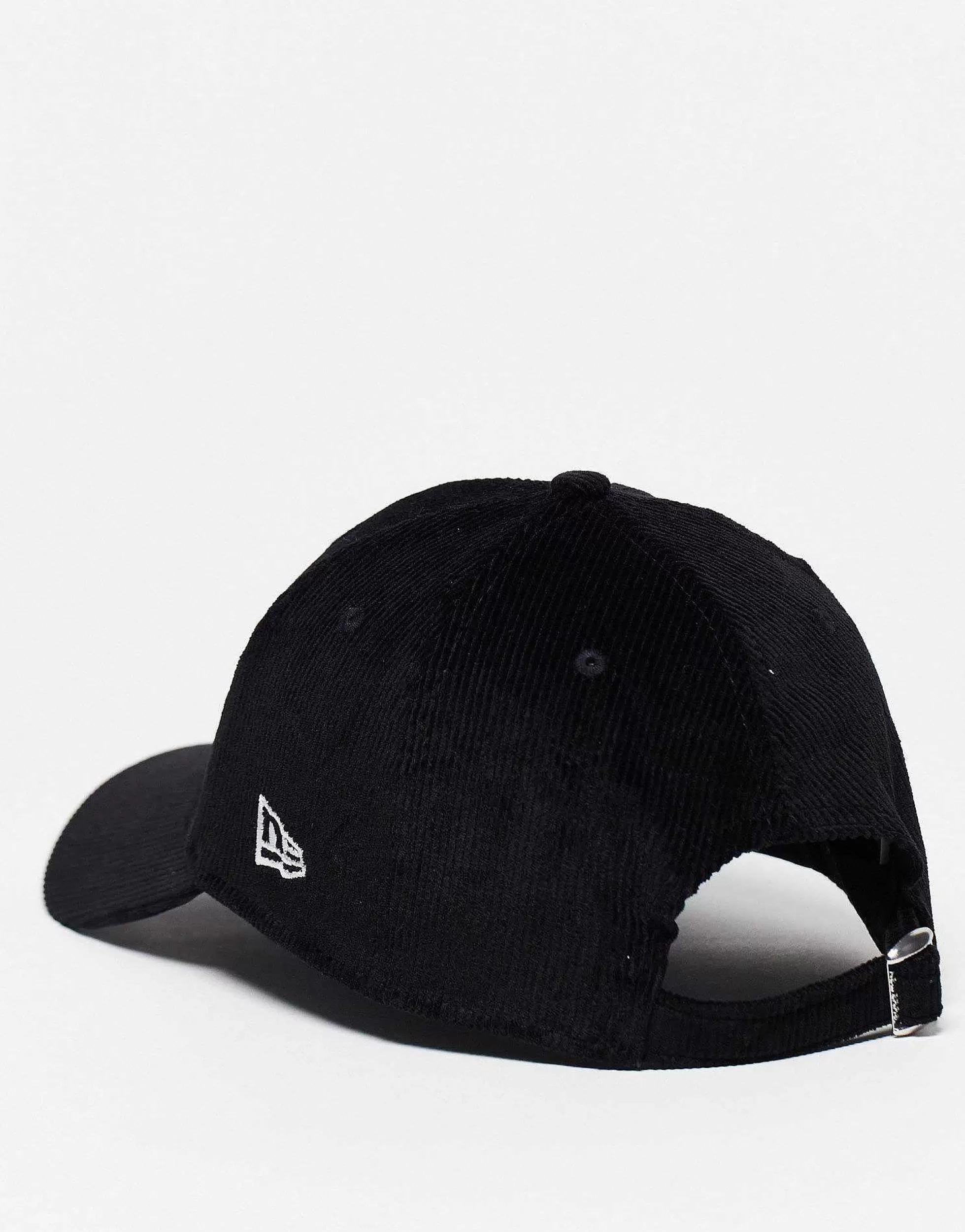 Women New Era 9Forty Ny Cord Unisex Cap In