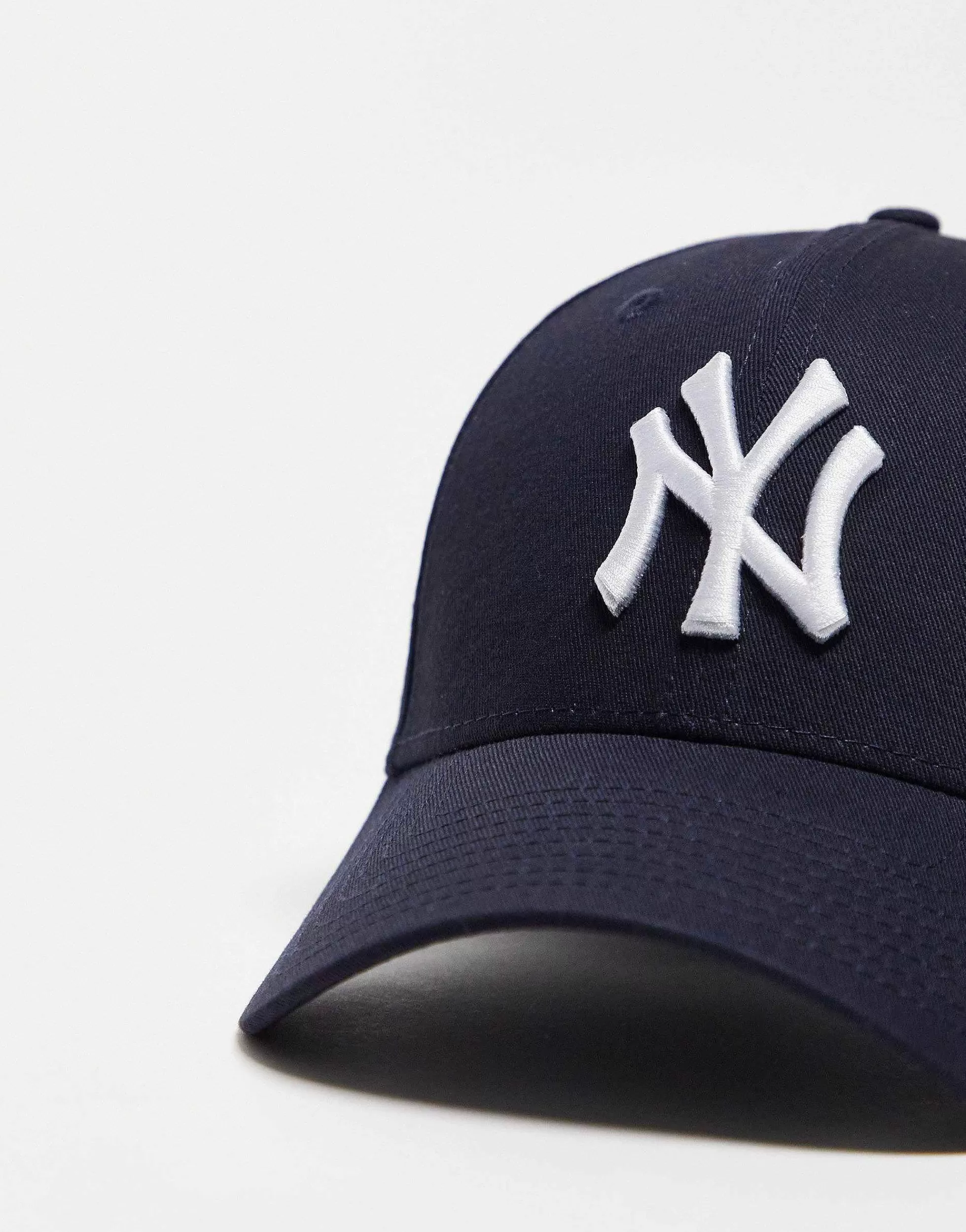 Men New Era Mlb 9Forty Ny Yankees Adjustable Unisex Cap In Dark