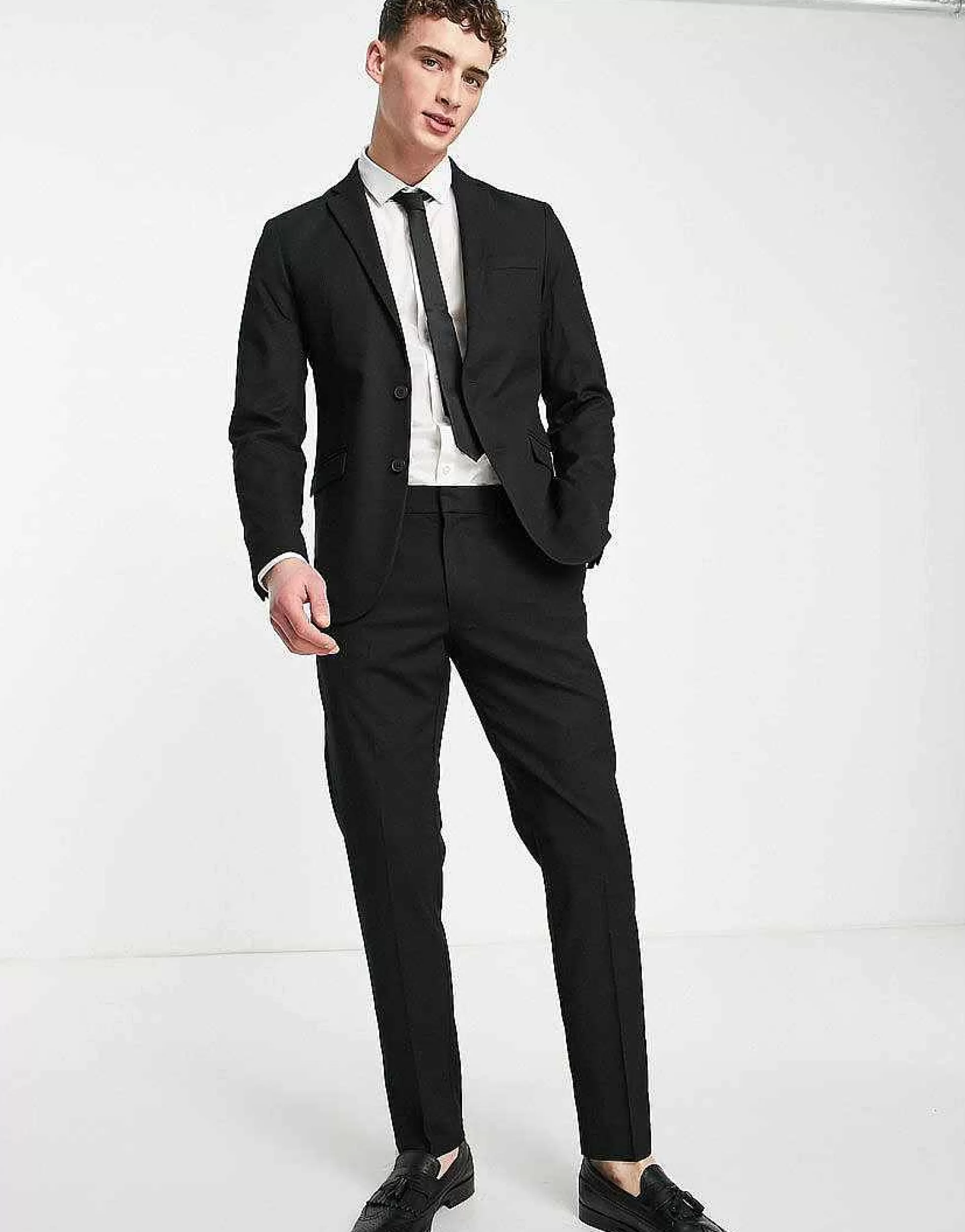 Men New Look Slim Suit In Black