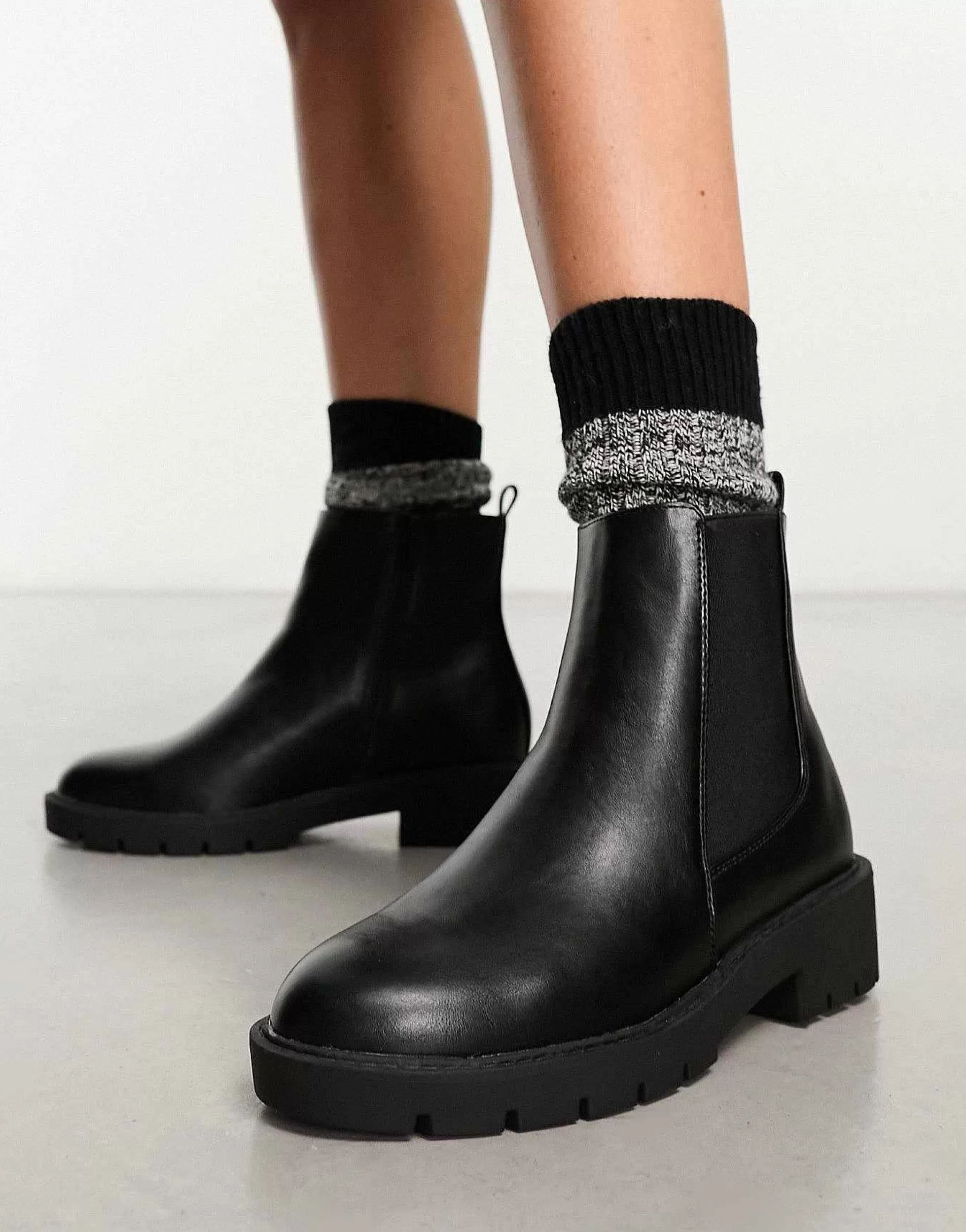 Women New Look Wide Fit Pu Stitch Chelsea Boots In
