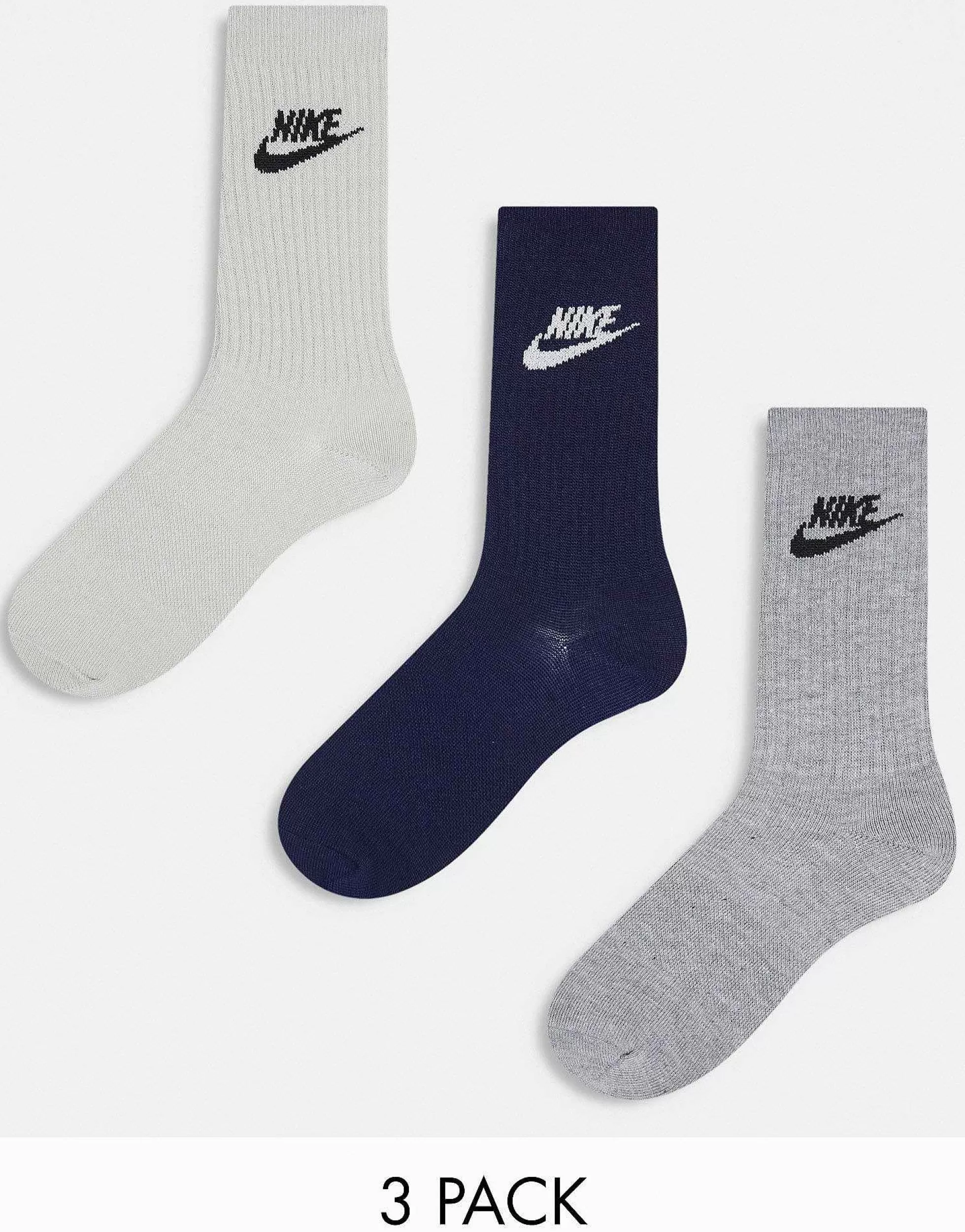 Women Nike Everyday Essential 3 Pack Socks In Black, White And Grey