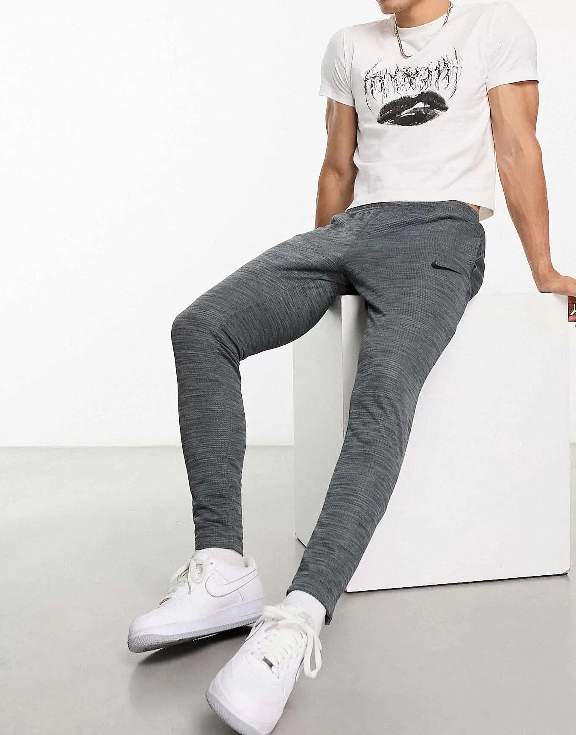 Men Nike Football Academy Dri-Fit Joggers In