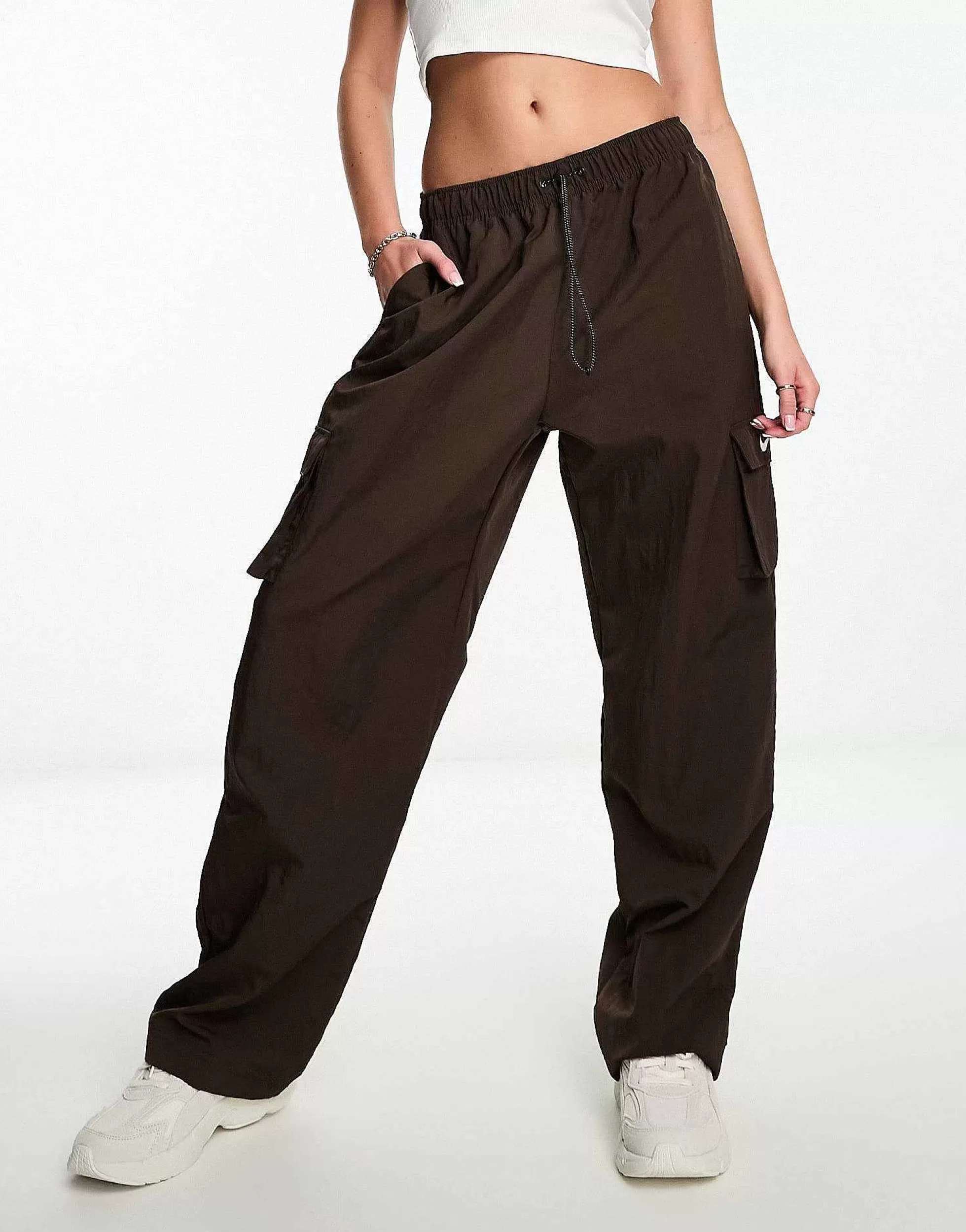 Women Nike Mini Swoosh Woven Cargo Trousers In Baroque Brown